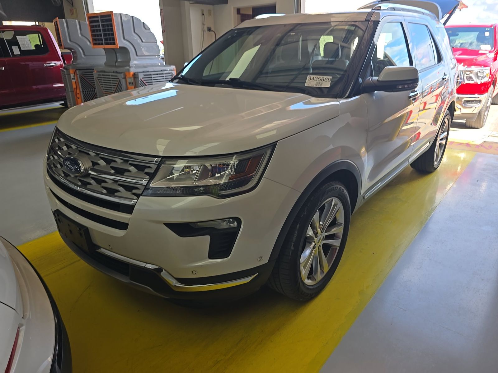 FORD EXPLORER - 1