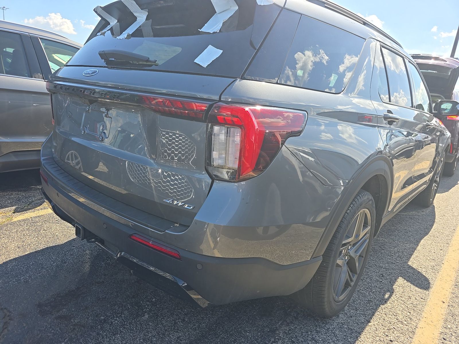 FORD EXPLORER - 5