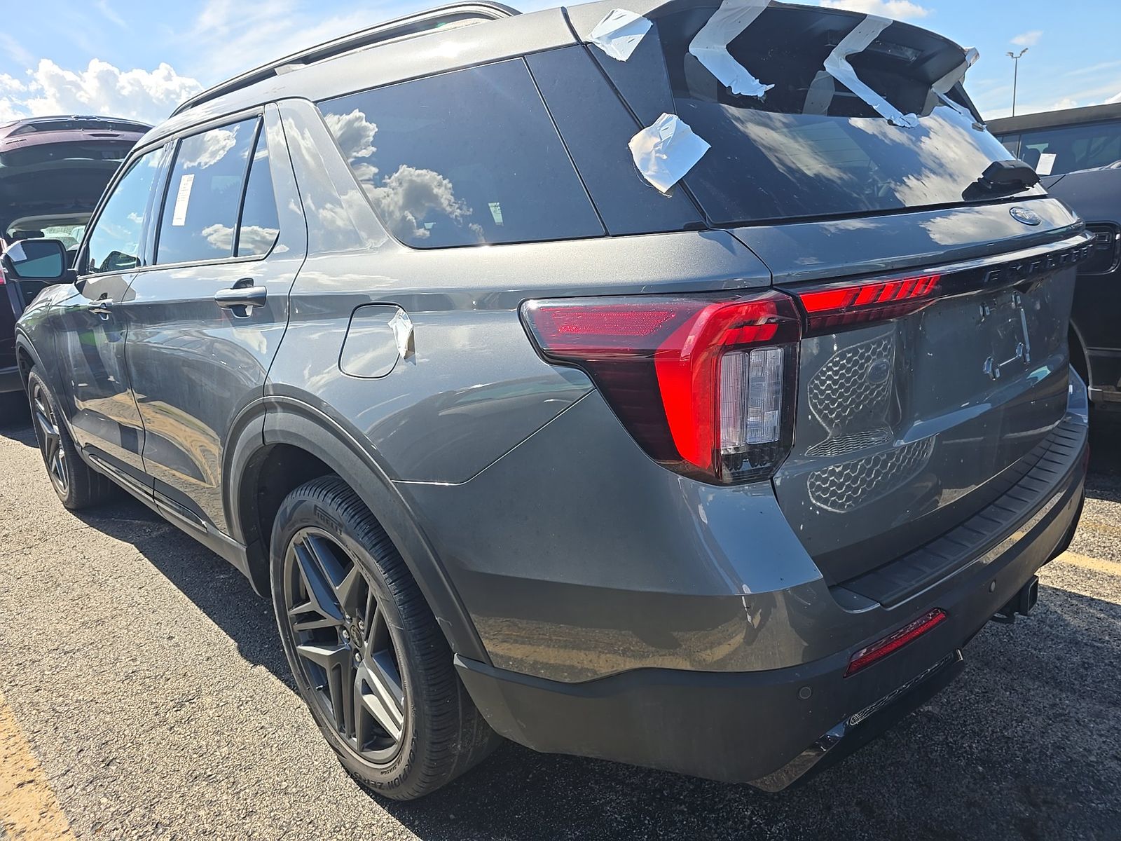 FORD EXPLORER - 7