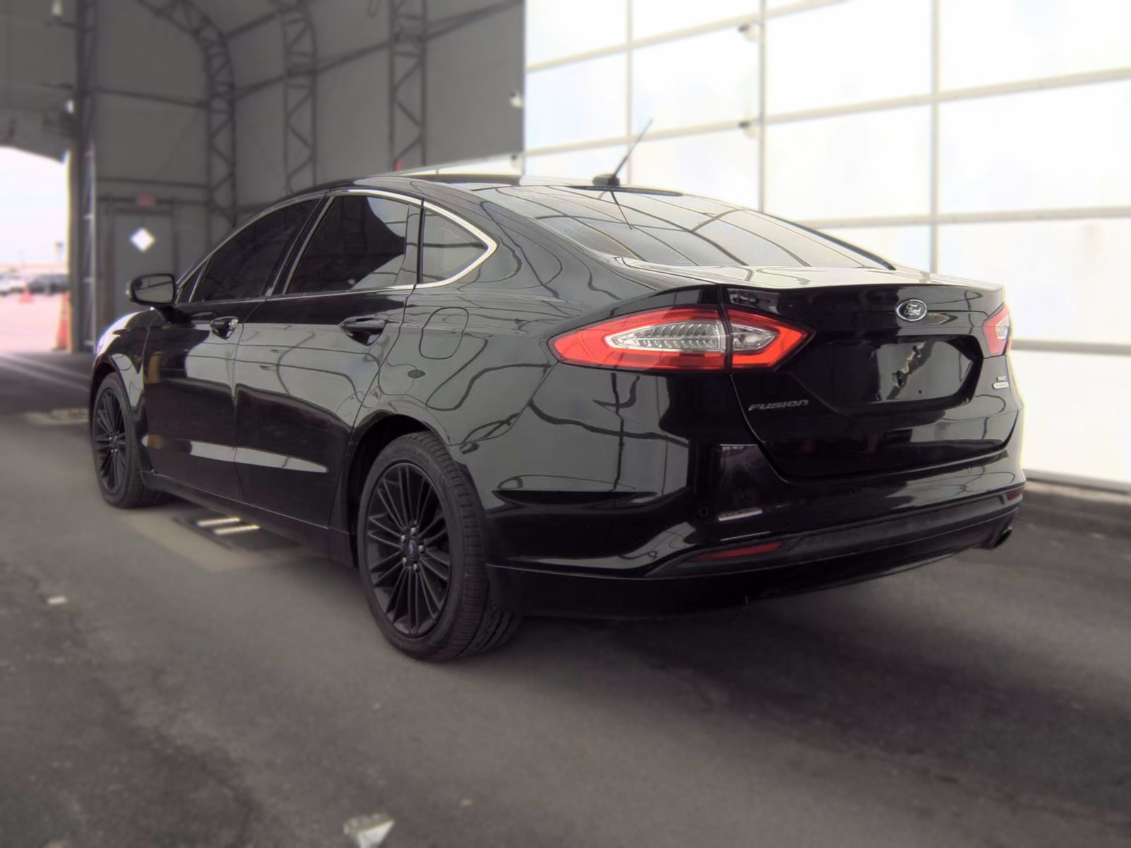 FORD FUSION - 9