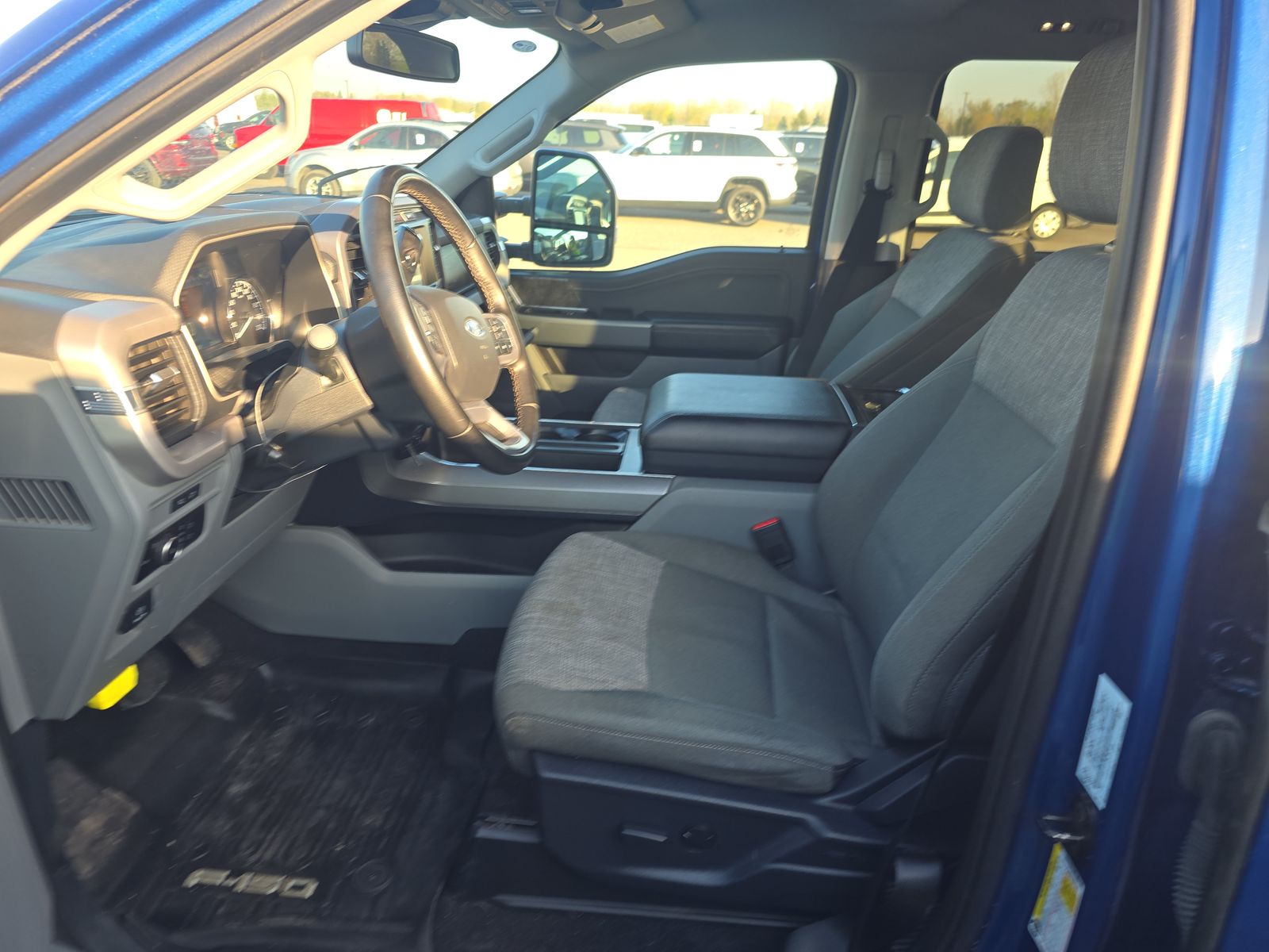 FORD F-150 - 8