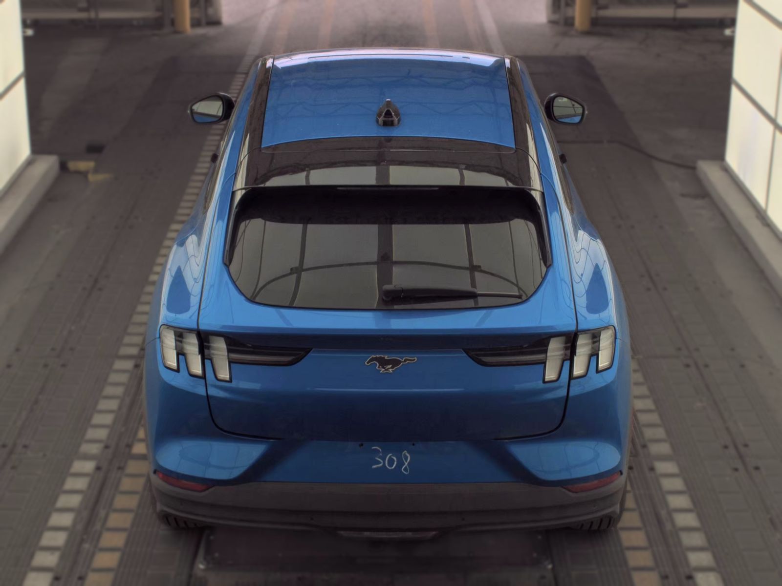 FORD MUSTANG MACH-E - 7