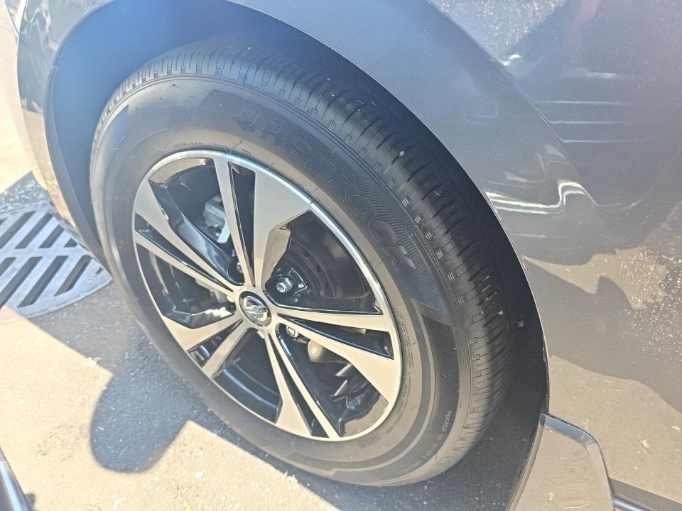 NISSAN SENTRA - 9