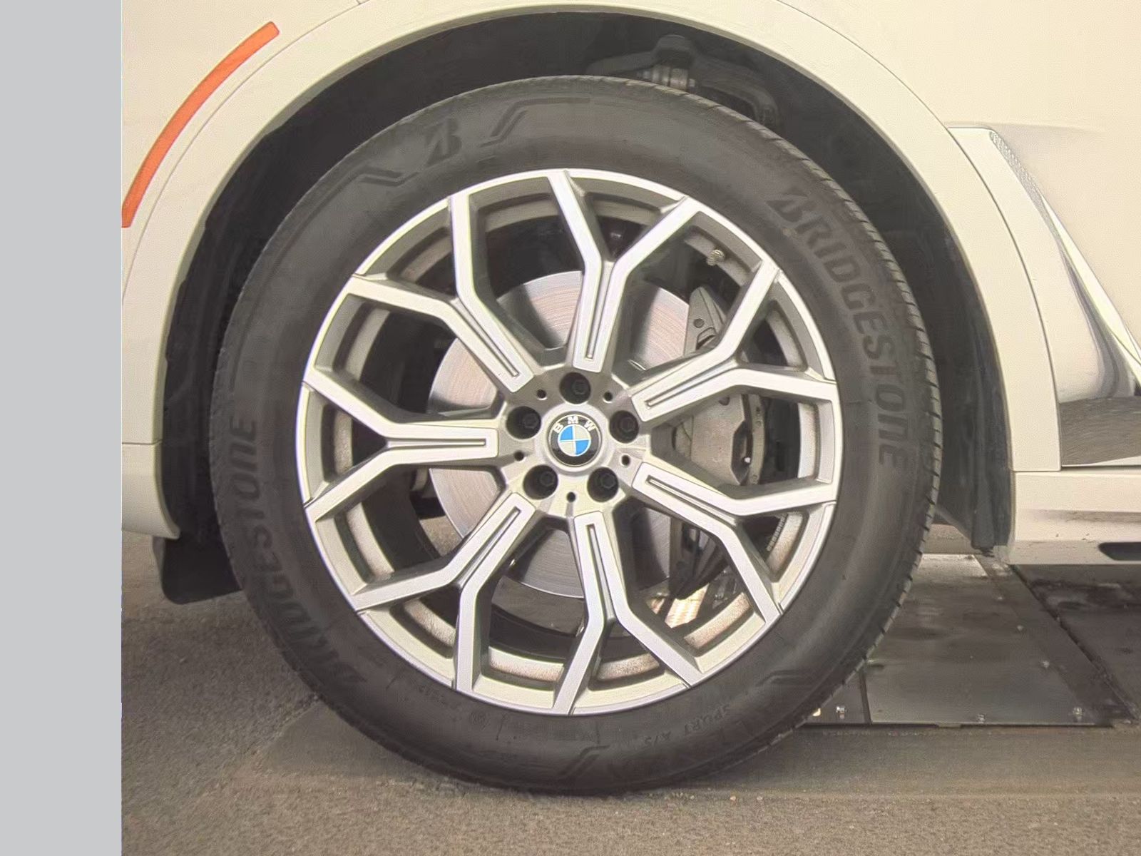2026 BMW X7 xDrive40i AWD