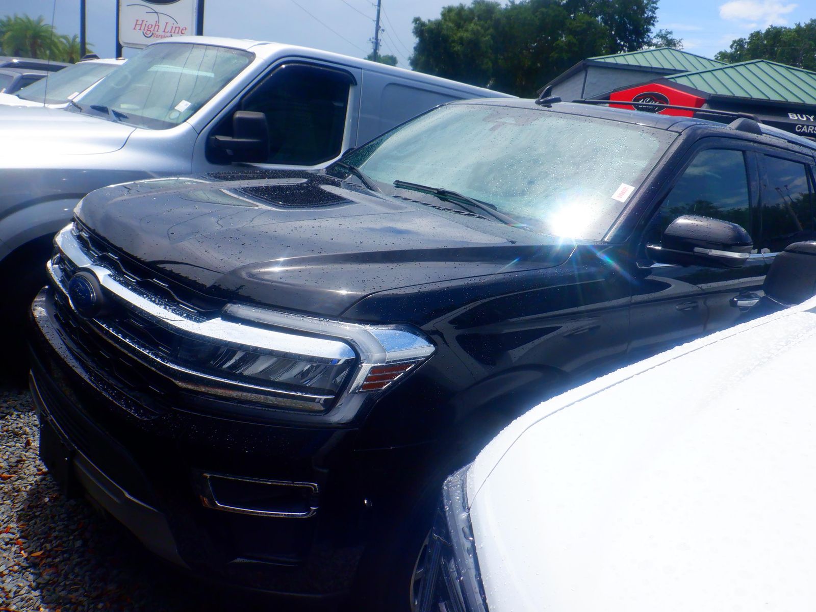 FORD EXPEDITION - 1