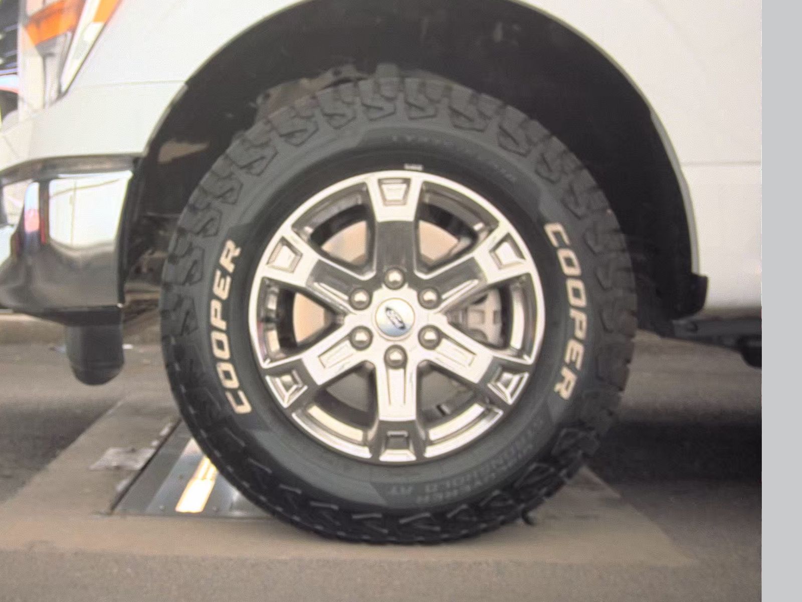 FORD F-150 - 10