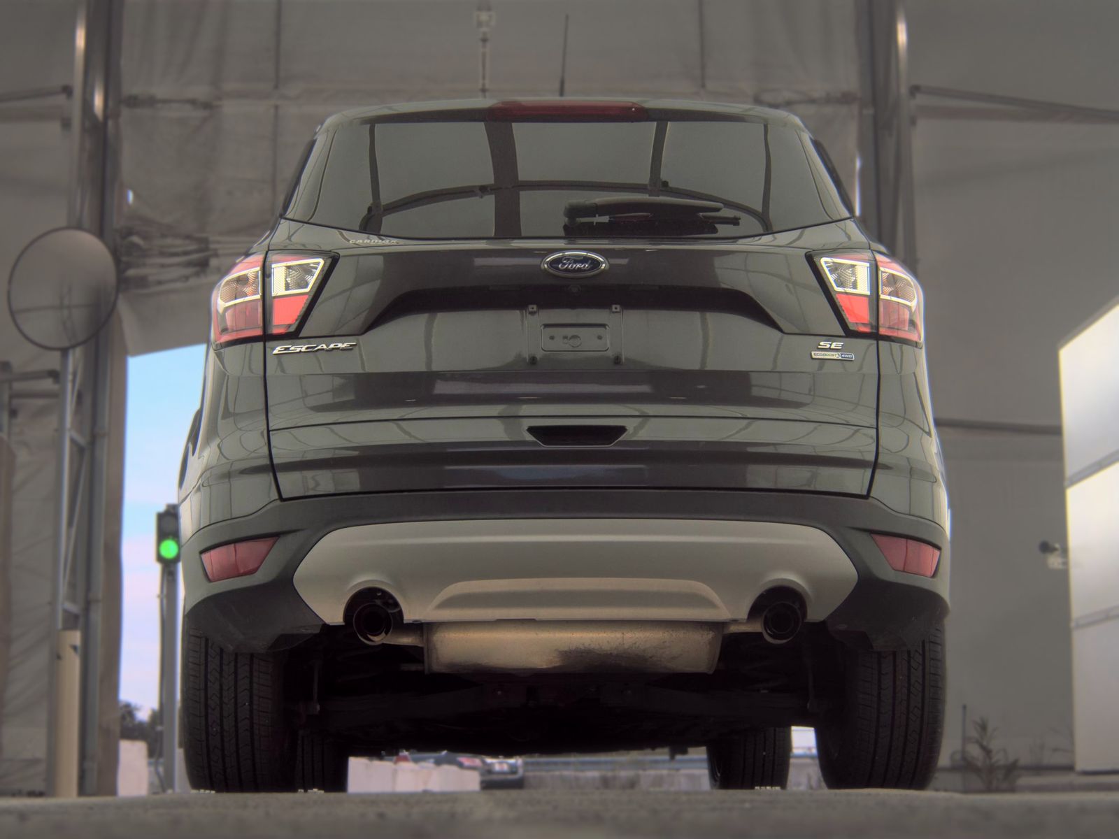 FORD ESCAPE - 8