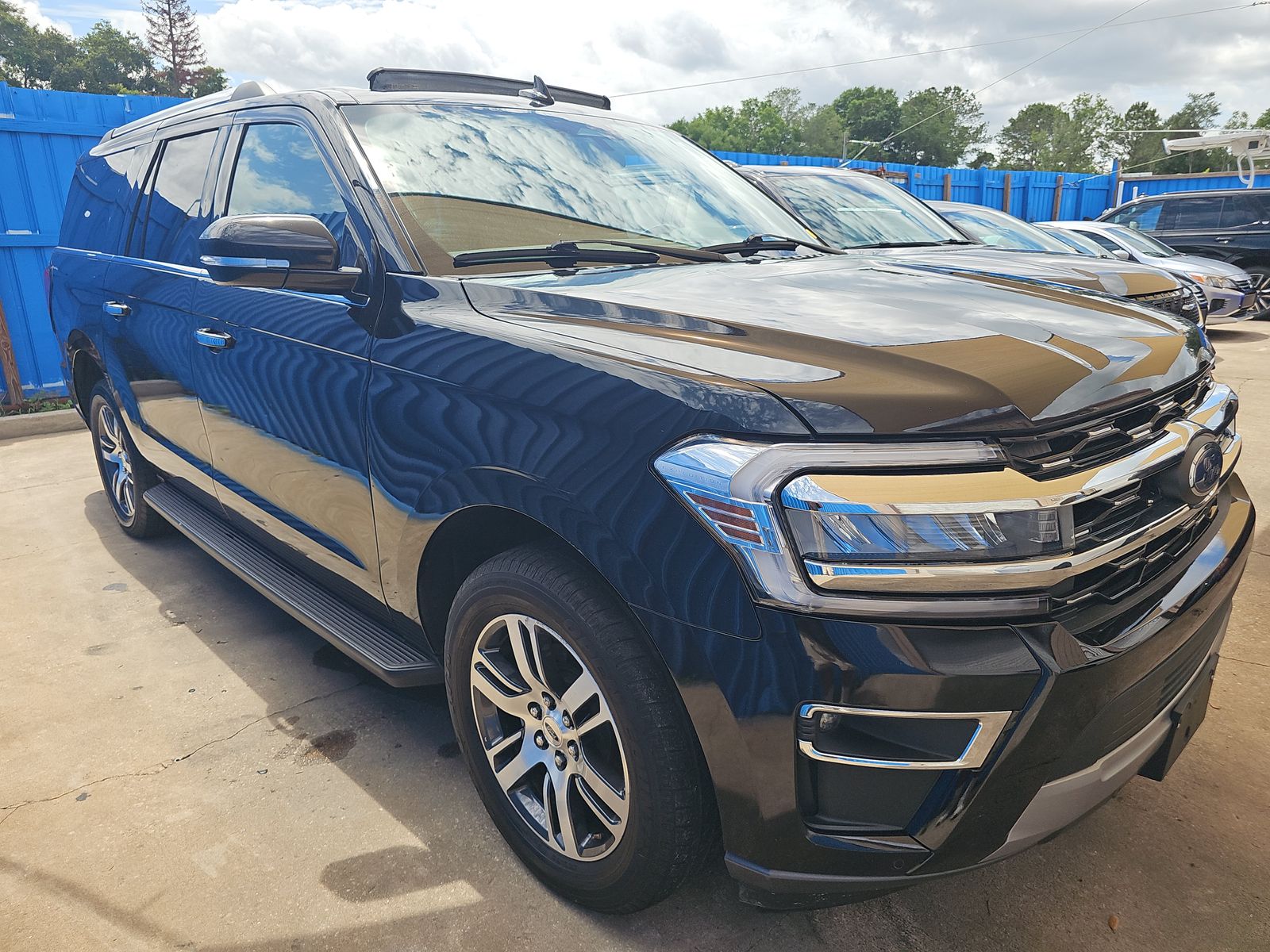 FORD EXPEDITION MAX - 4
