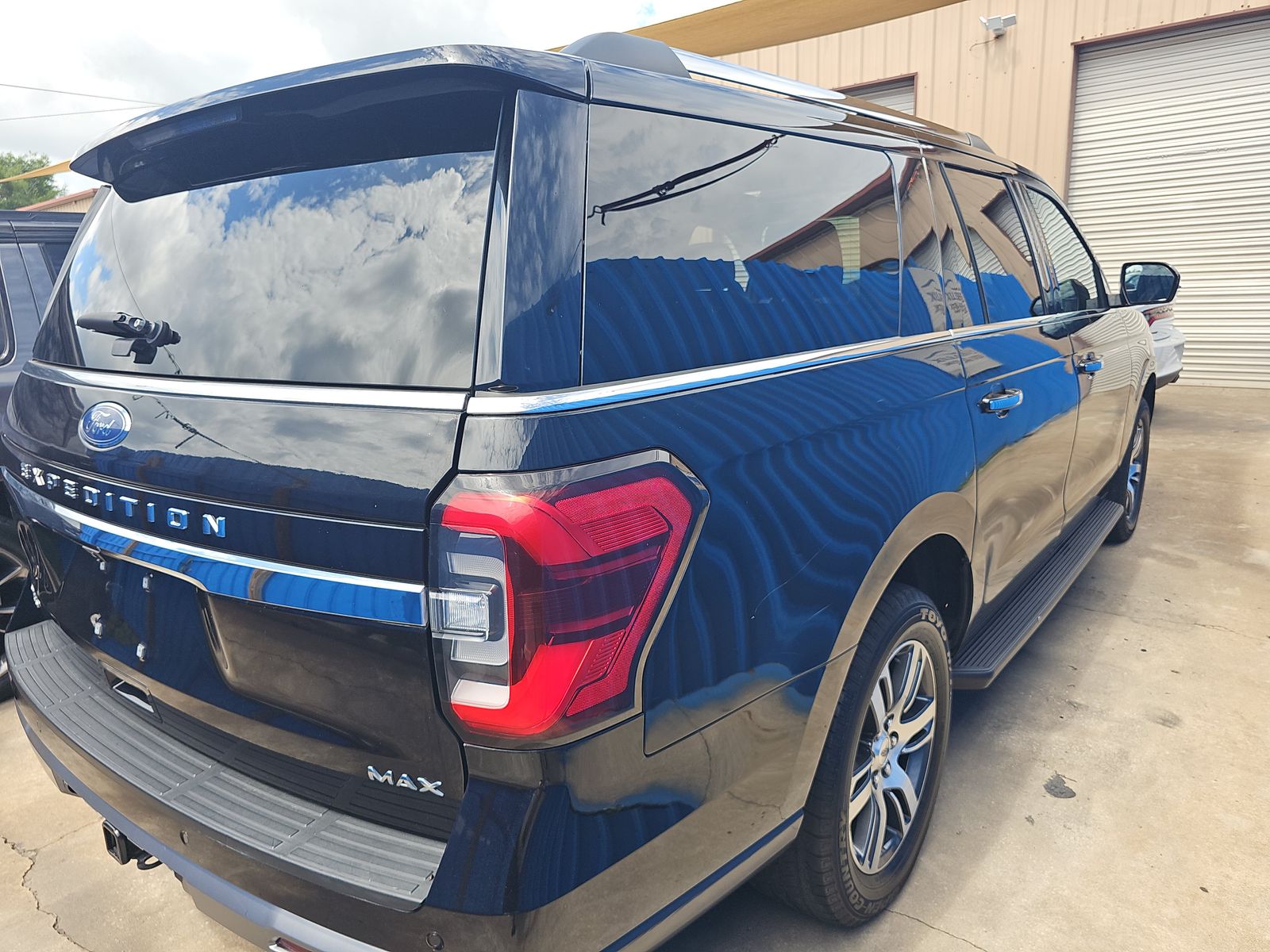 FORD EXPEDITION MAX - 5