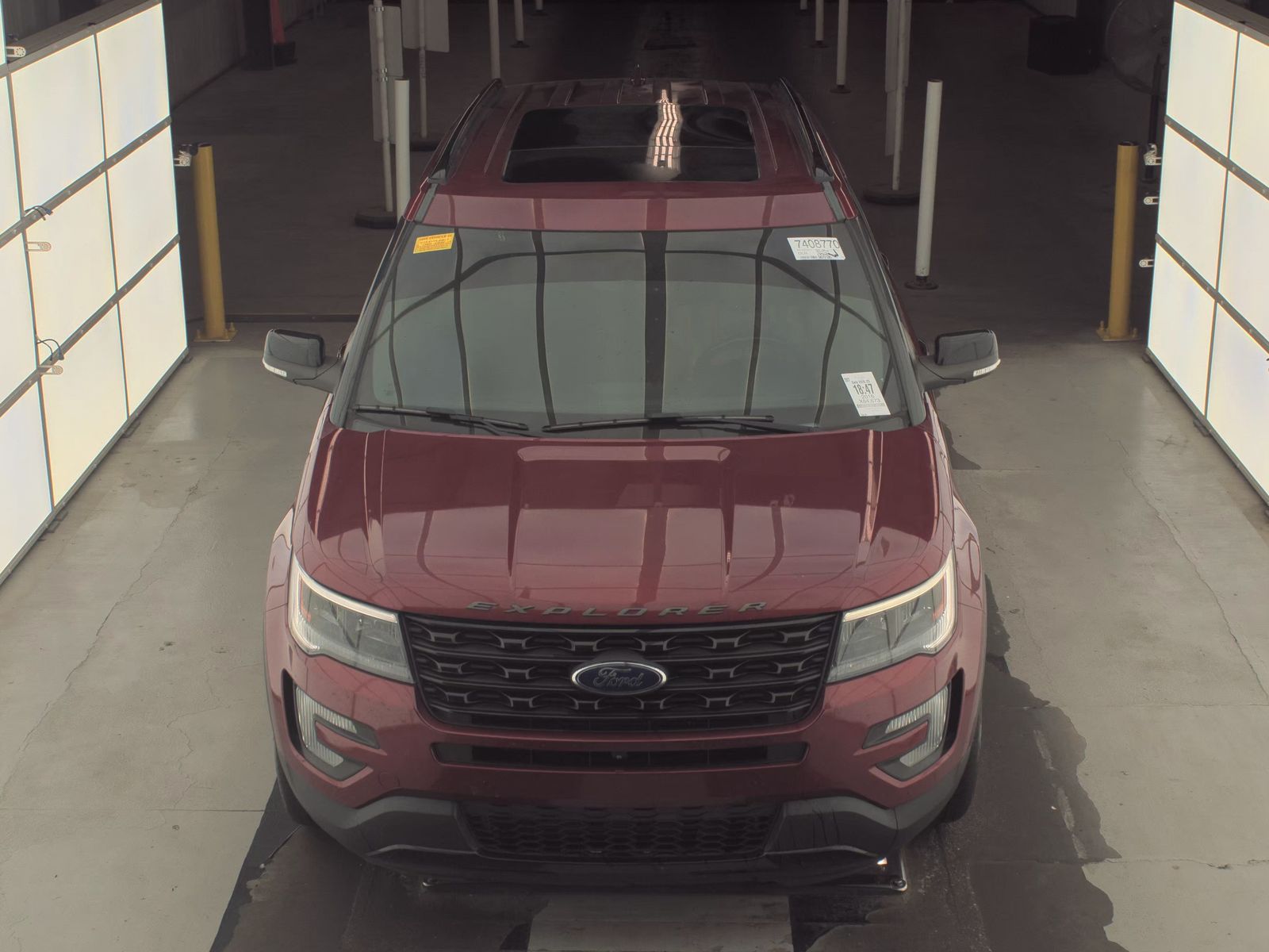 FORD EXPLORER - 3