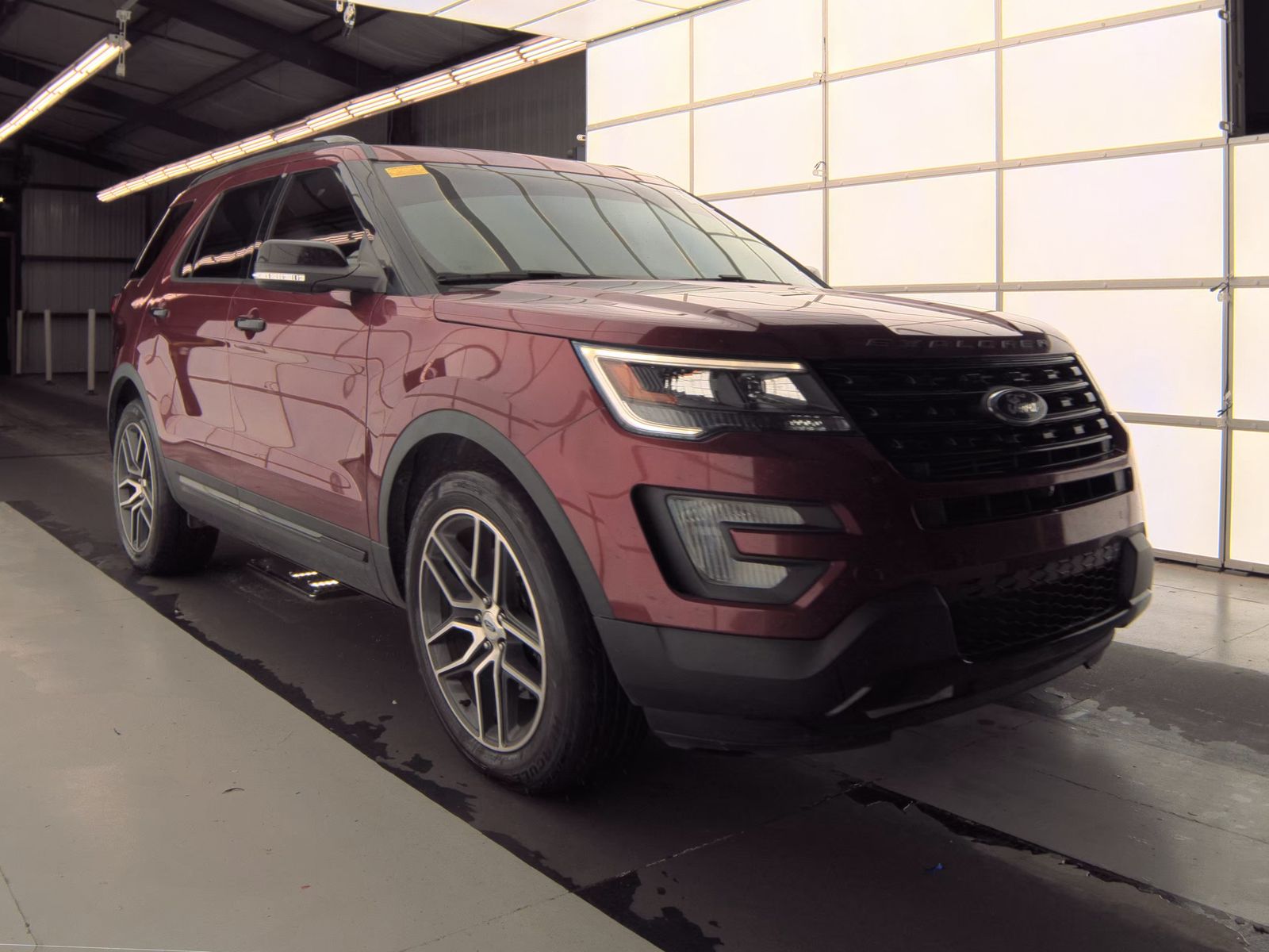 FORD EXPLORER - 5