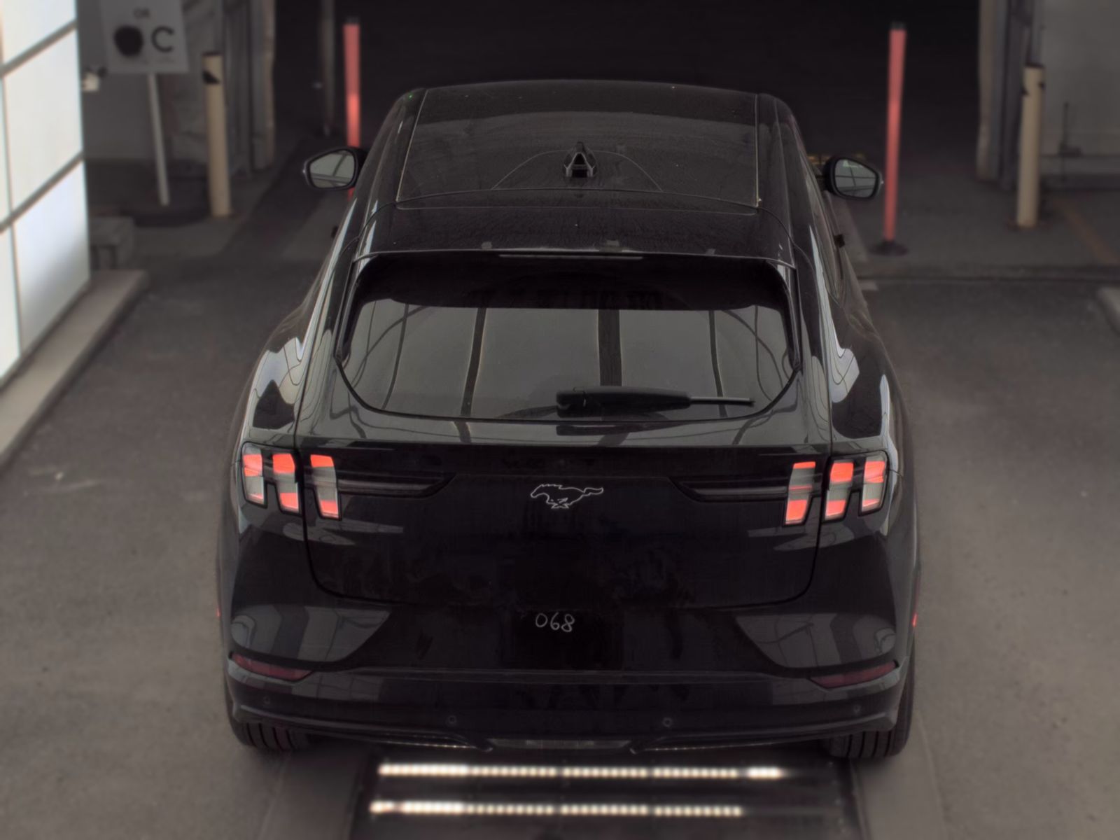 FORD MUSTANG MACH-E - 7