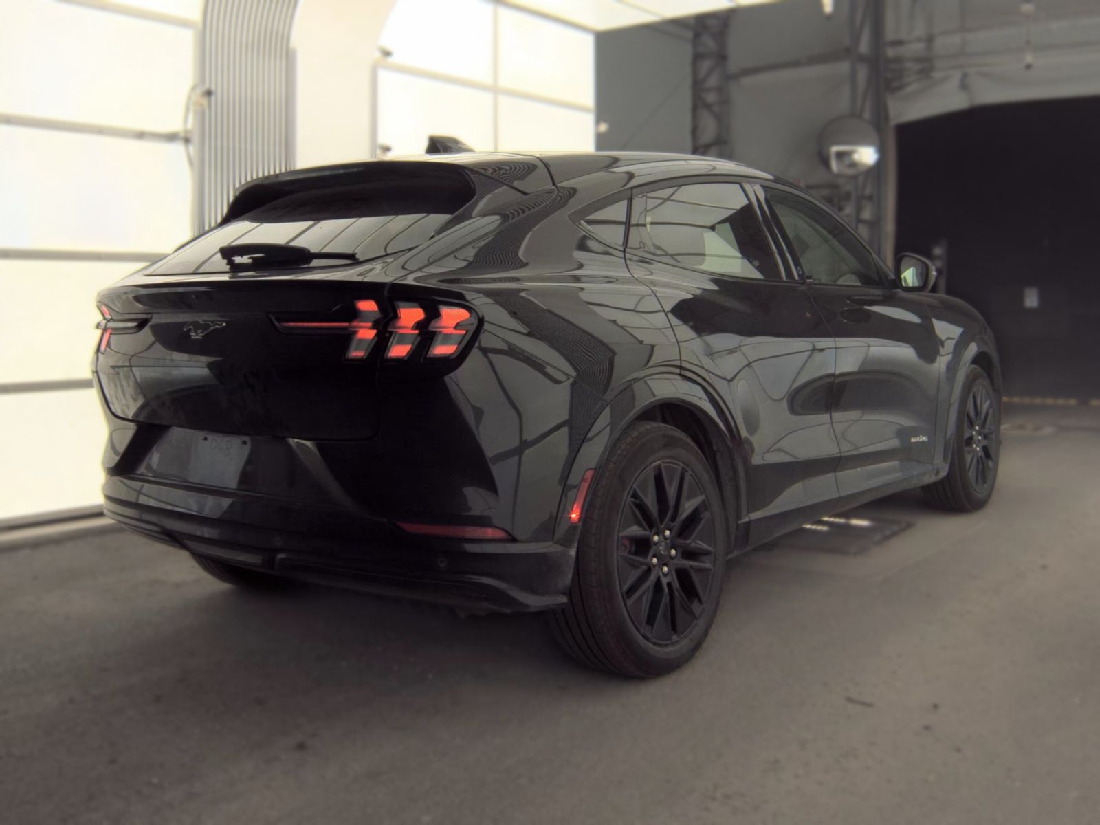 FORD MUSTANG MACH-E - 6