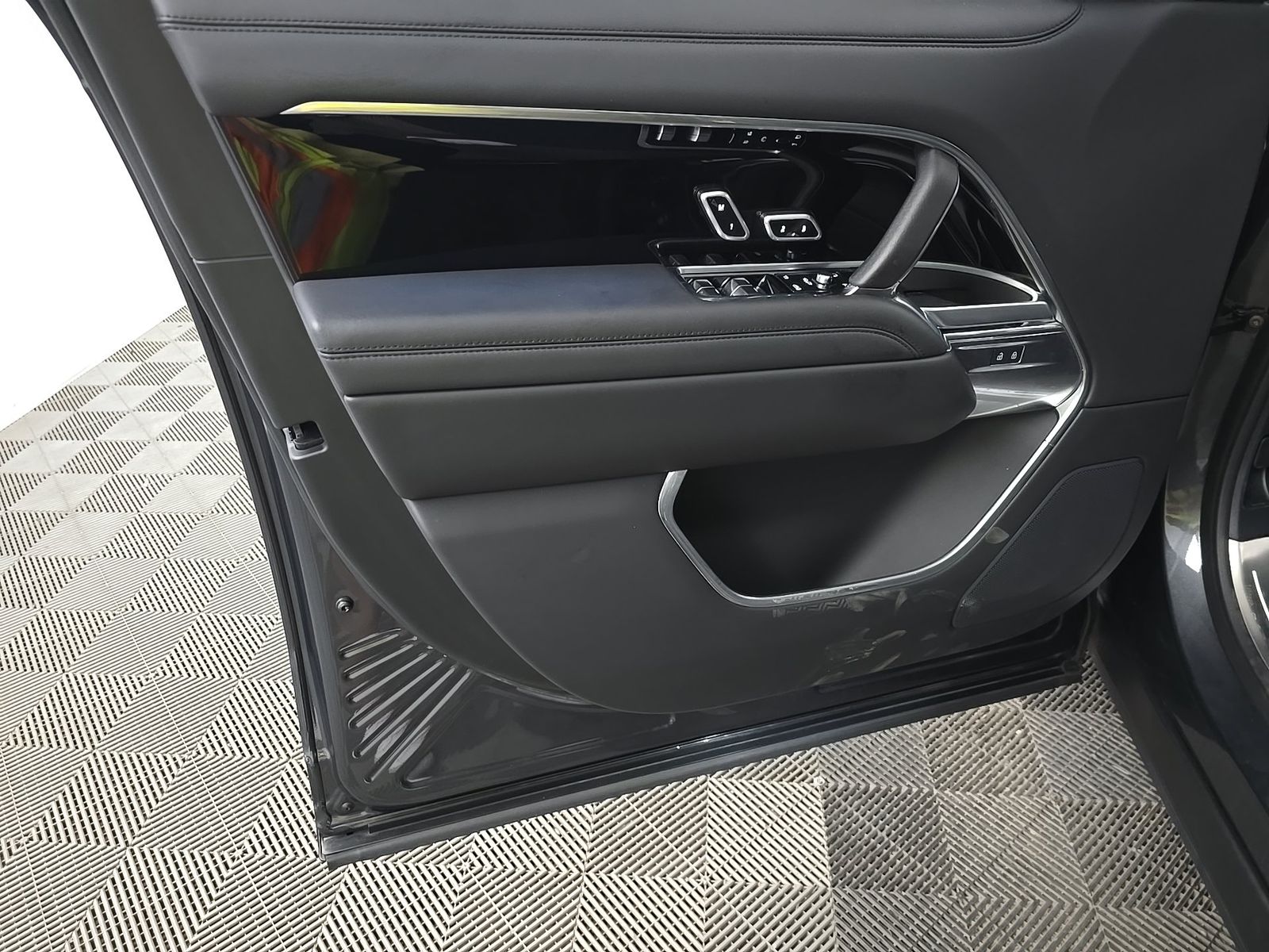 LAND ROVER RANGE ROVER - 10