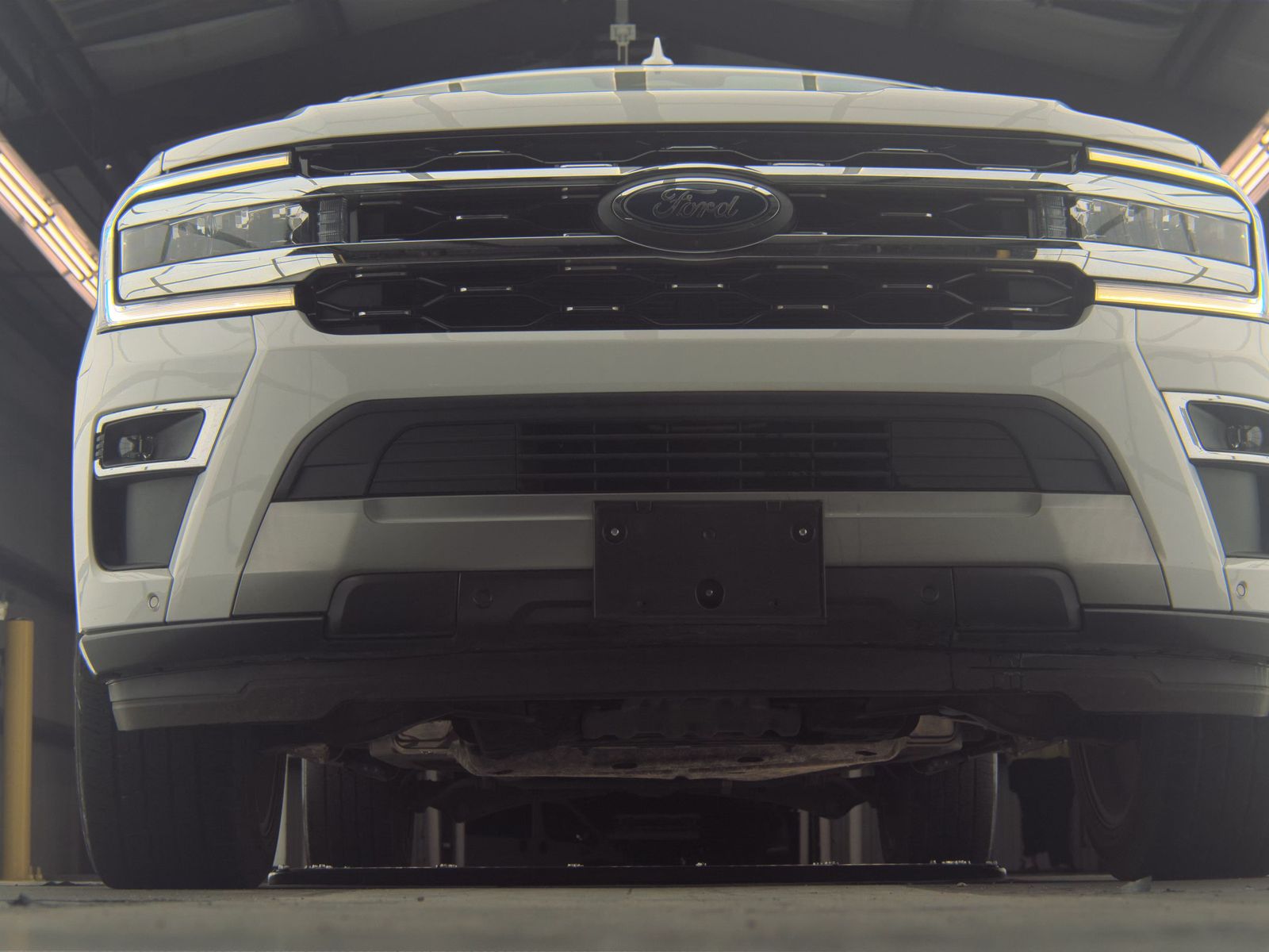 FORD EXPEDITION MAX - 4