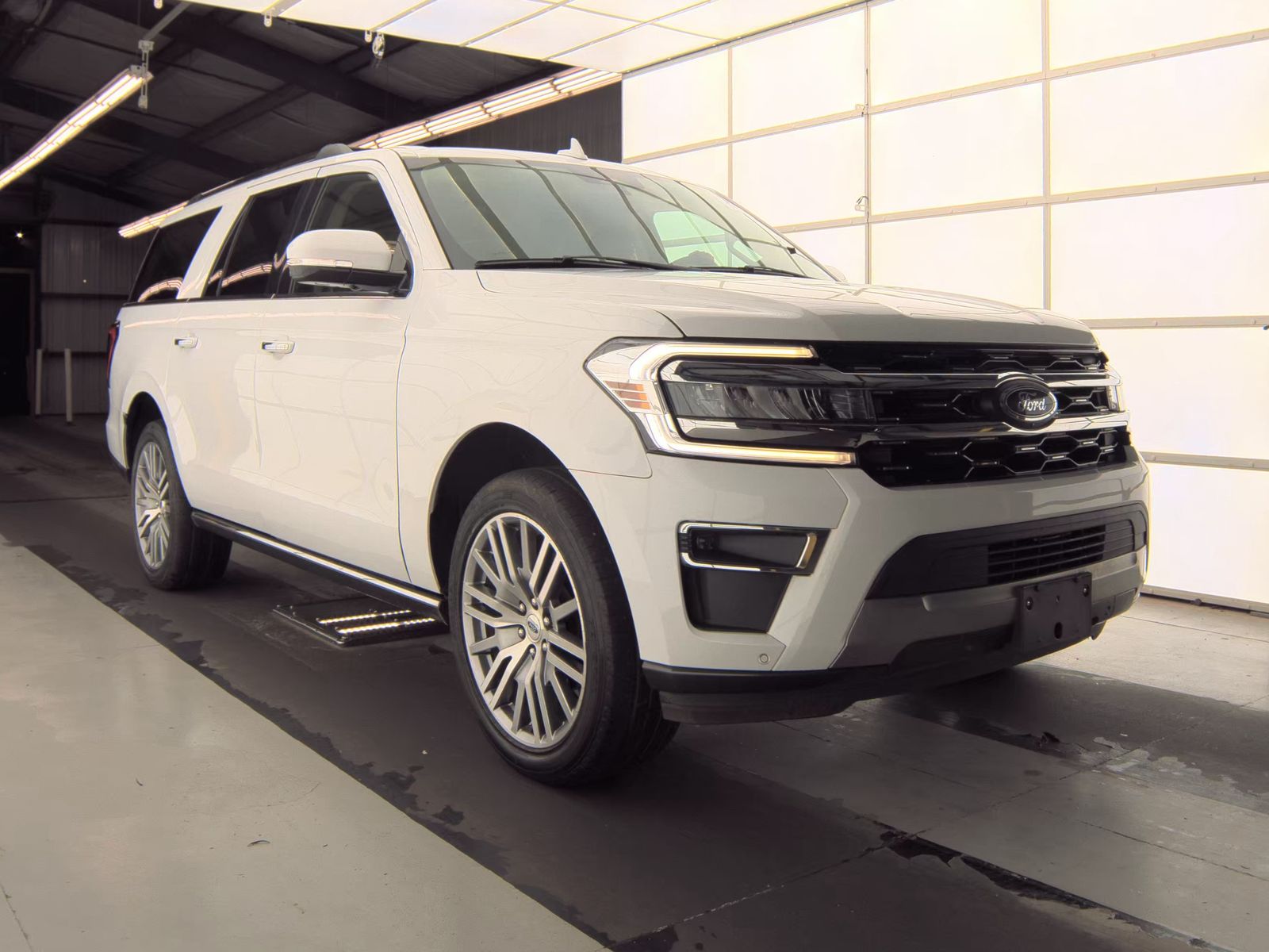 FORD EXPEDITION MAX - 5