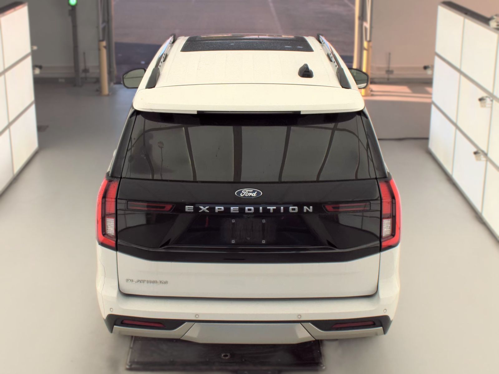 FORD EXPEDITION - 7