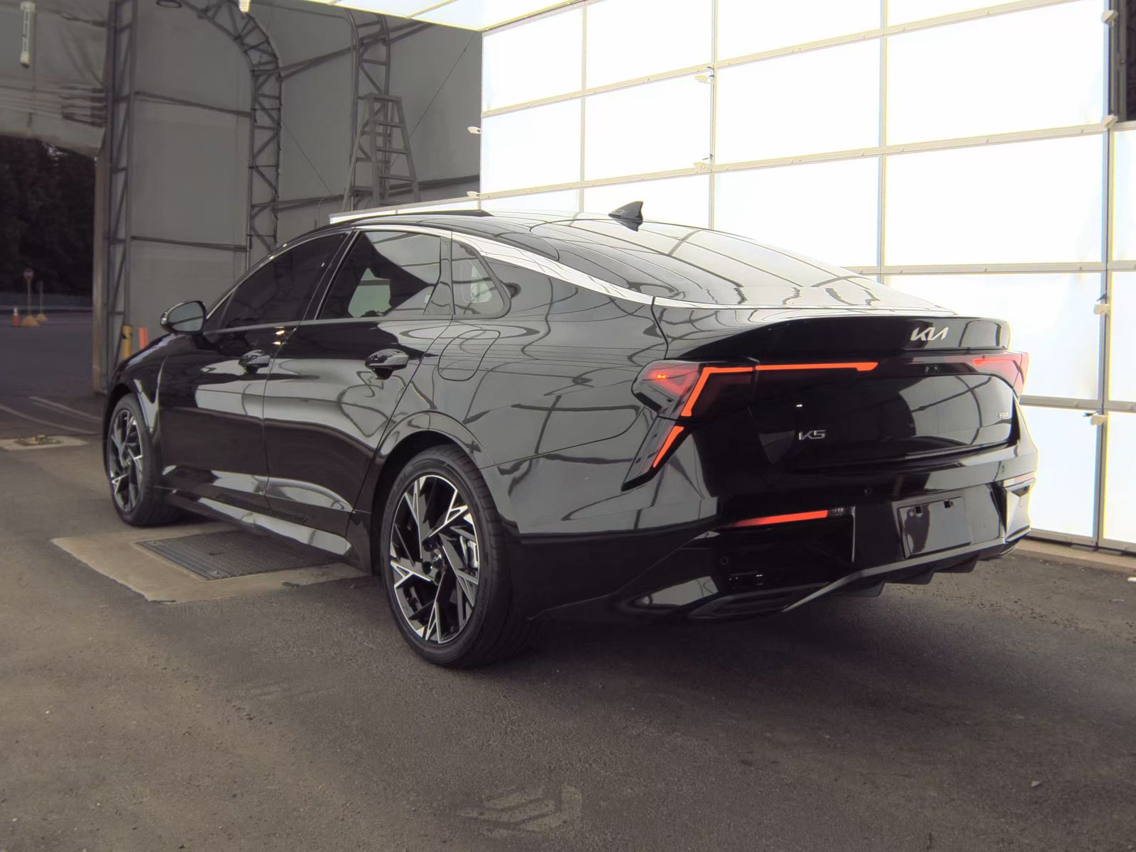 2025 Kia K5 GT-Line AWD