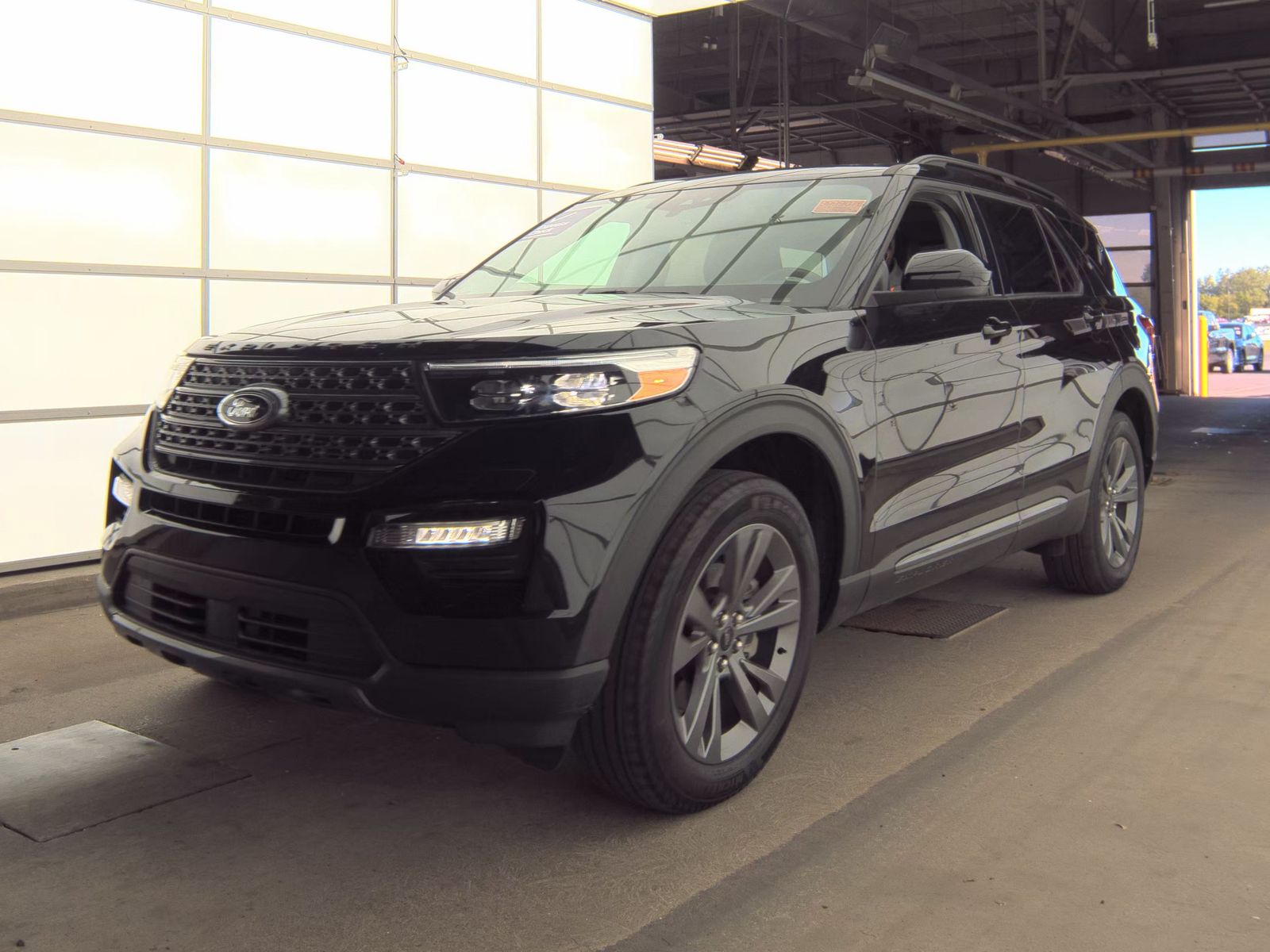 FORD EXPLORER - 1