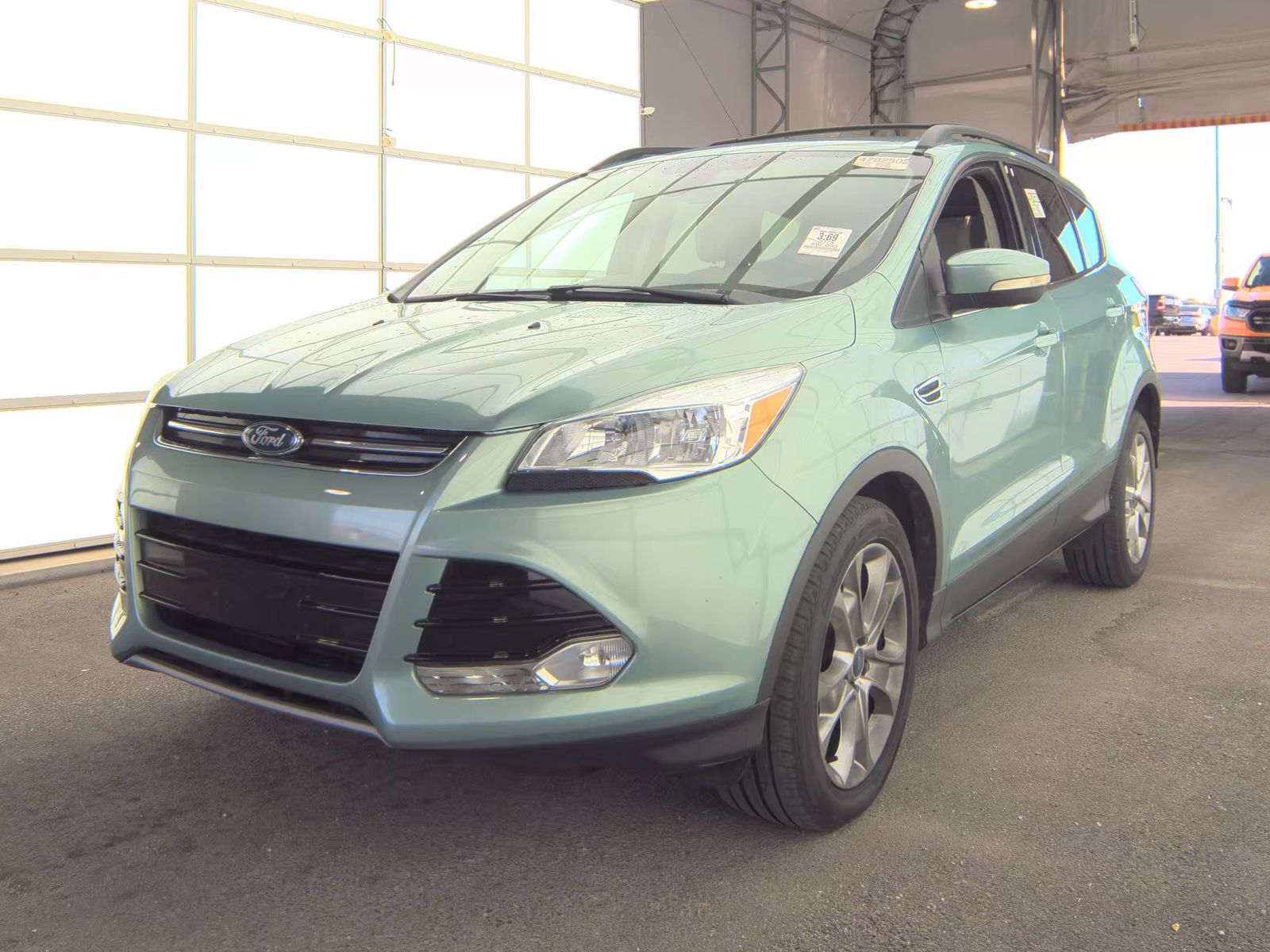 FORD ESCAPE - 1