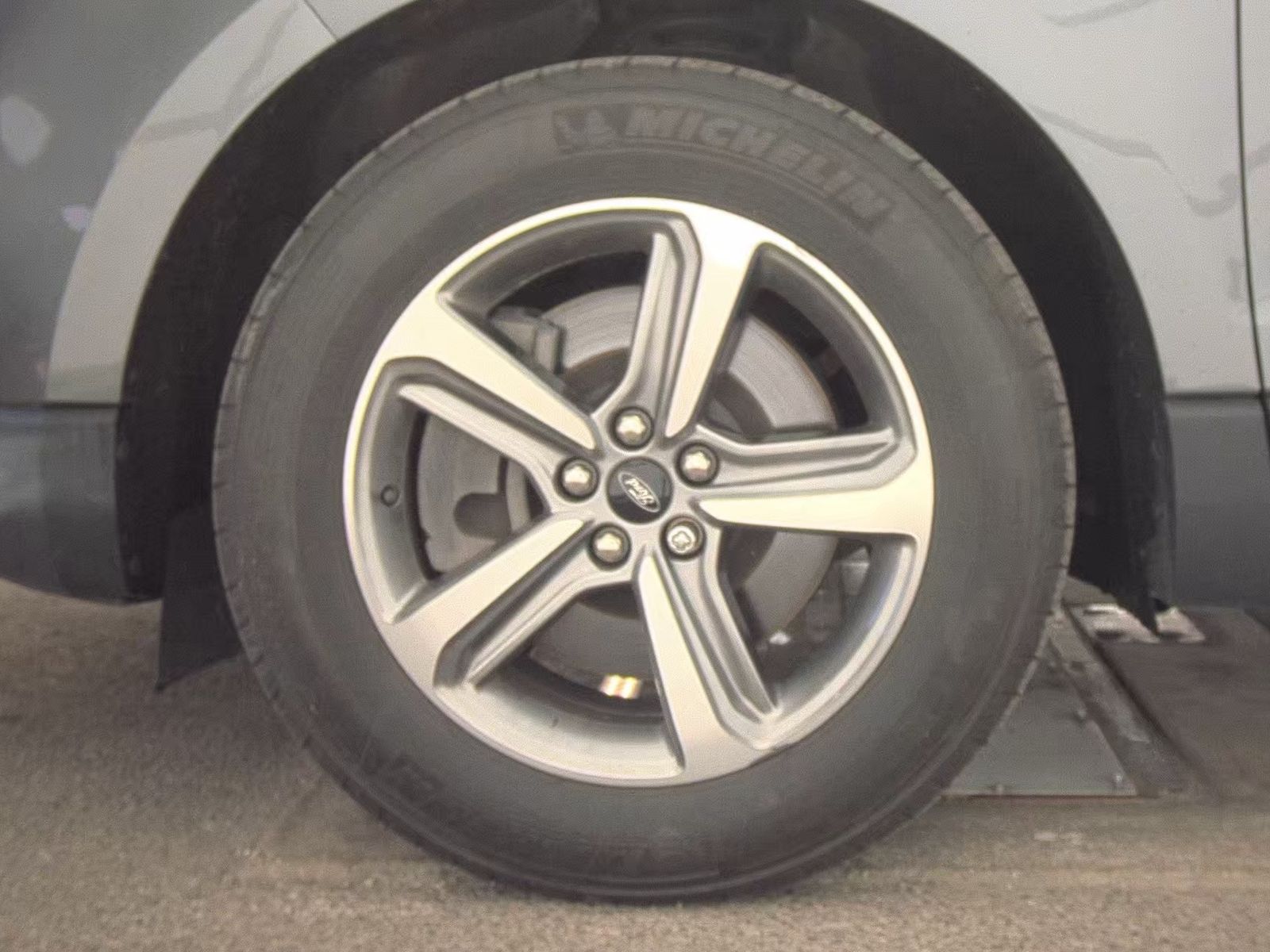 FORD EDGE - 9