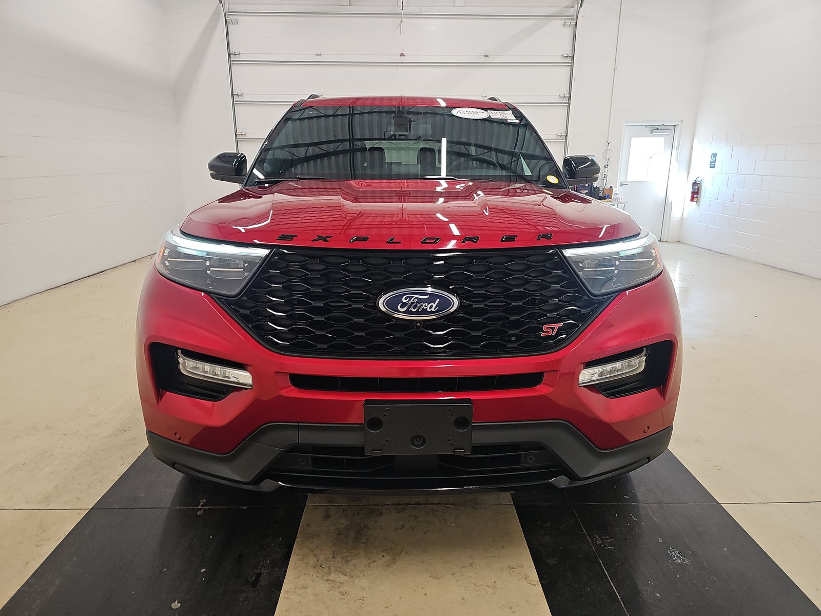 FORD EXPLORER - 3