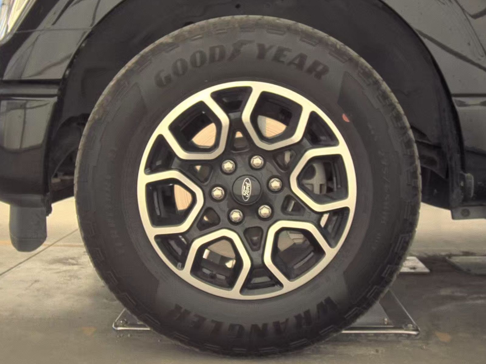 FORD F-150 - 10