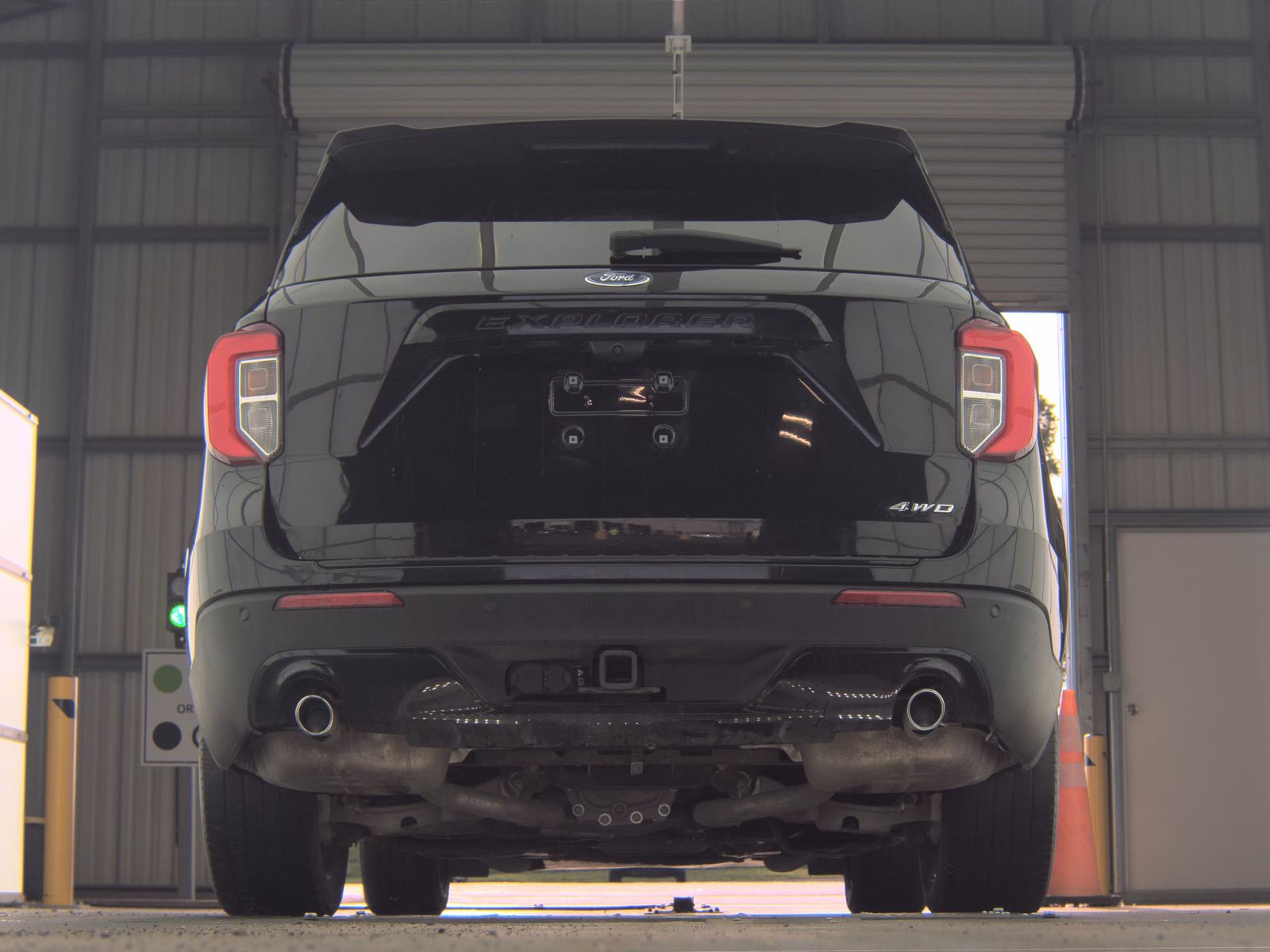 FORD EXPLORER - 8