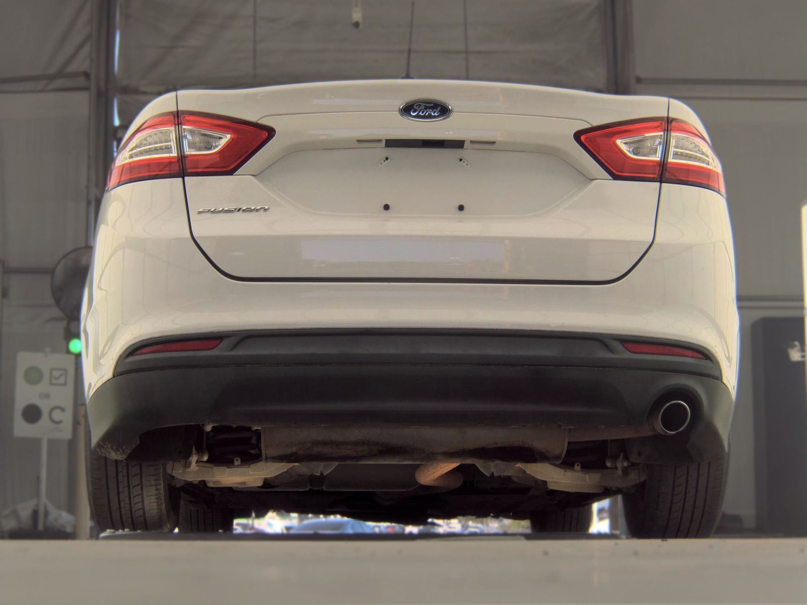 FORD FUSION - 8