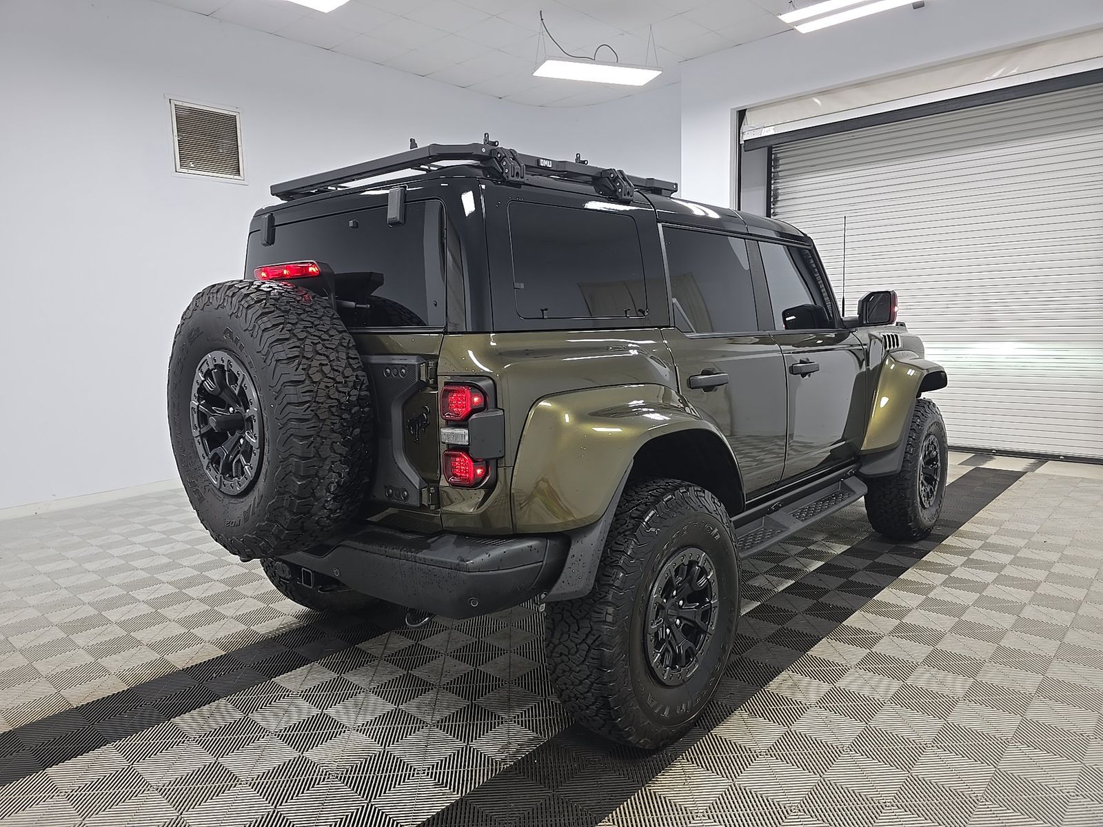 FORD BRONCO - 5