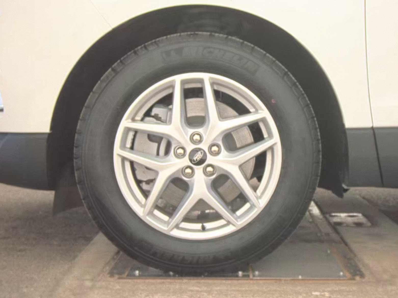 FORD EDGE - 10