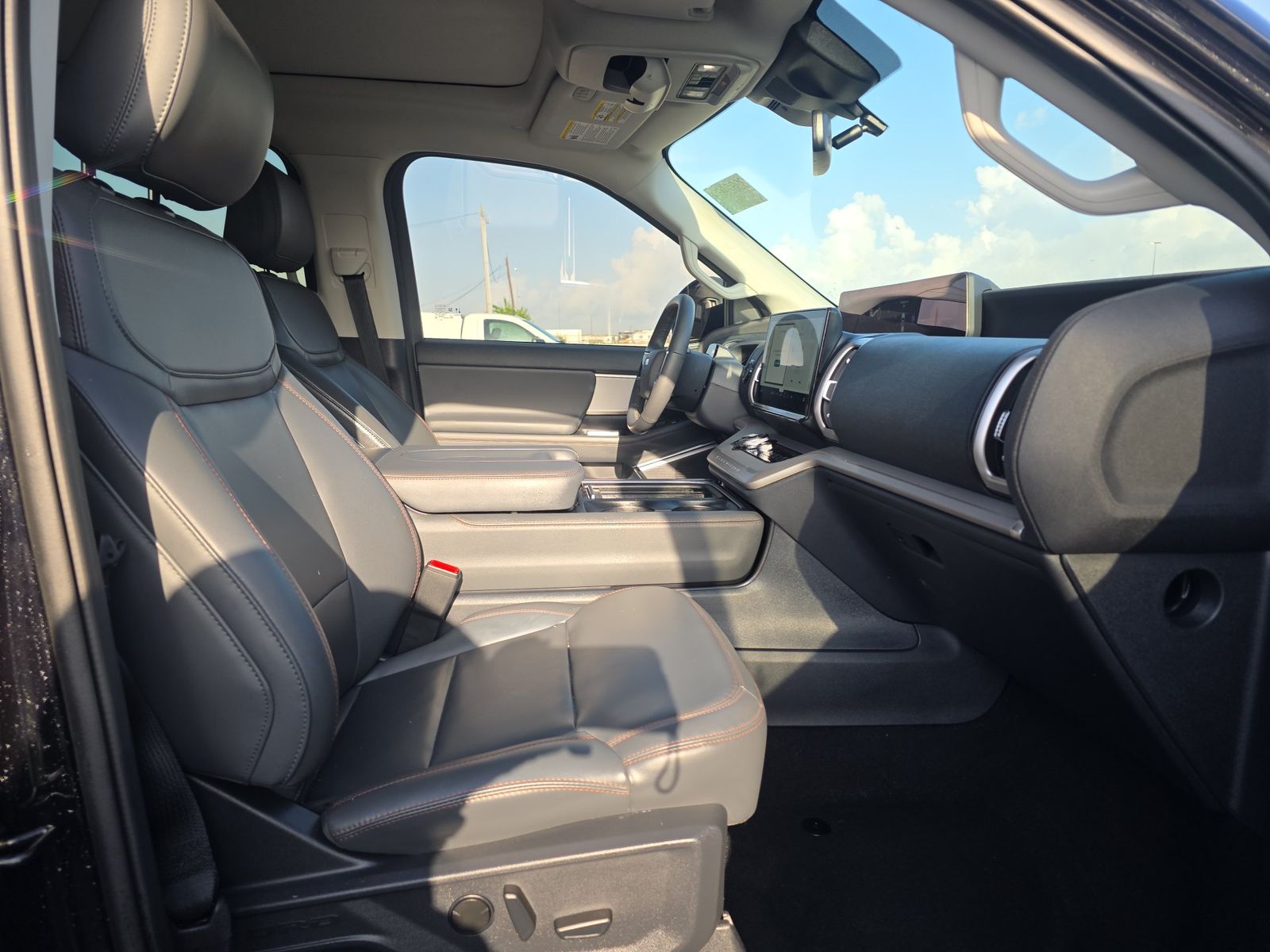 FORD EXPEDITION MAX - 9