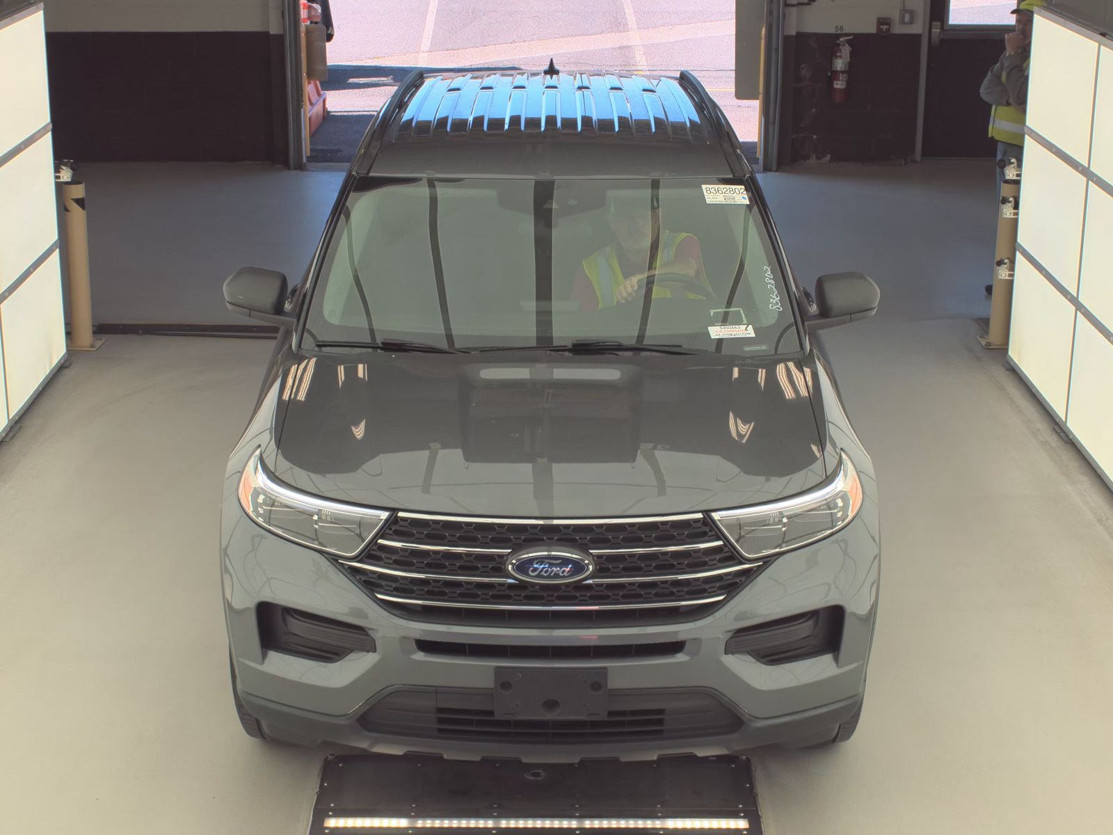 FORD EXPLORER - 3