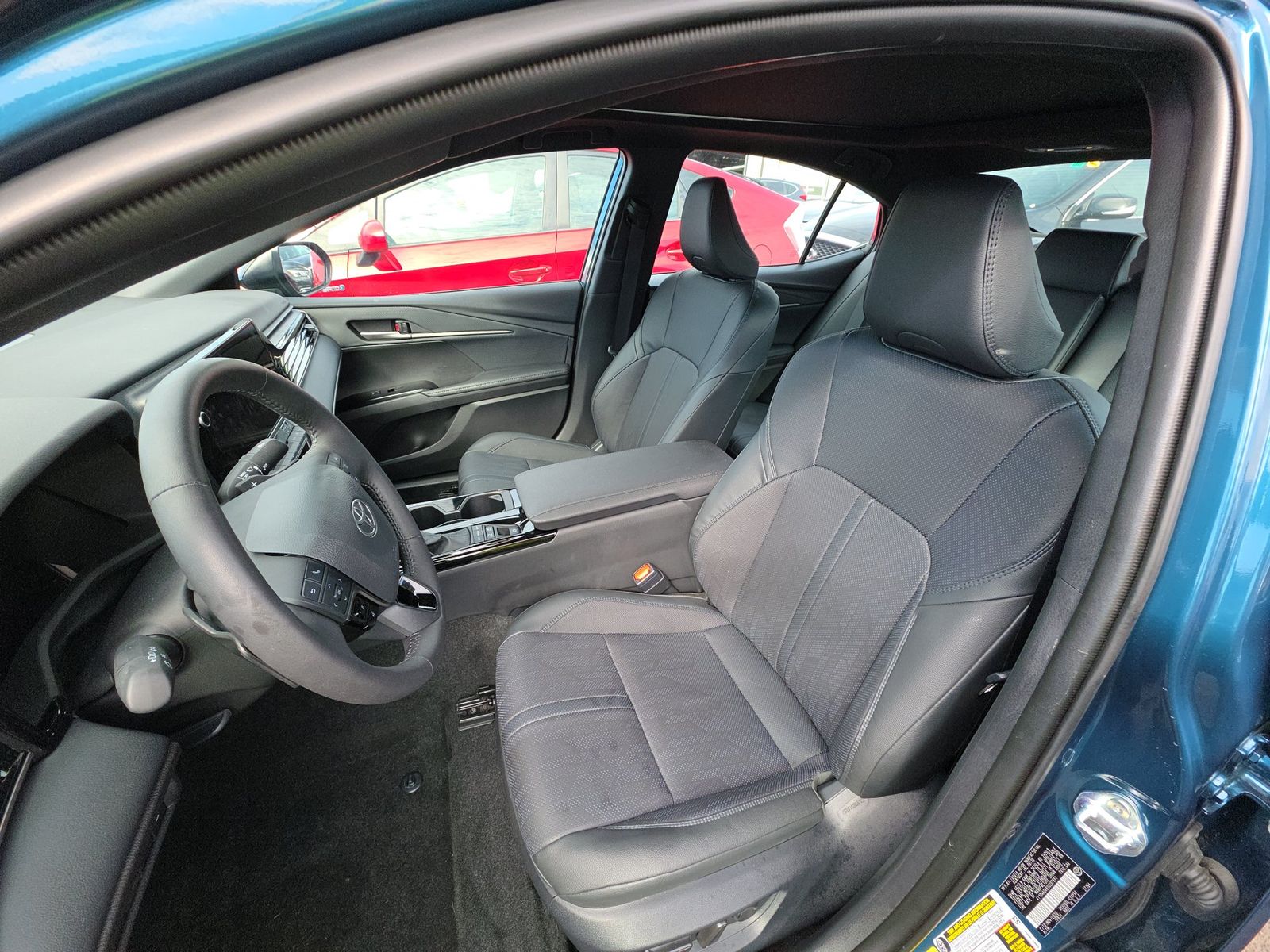 TOYOTA CAMRY - 8