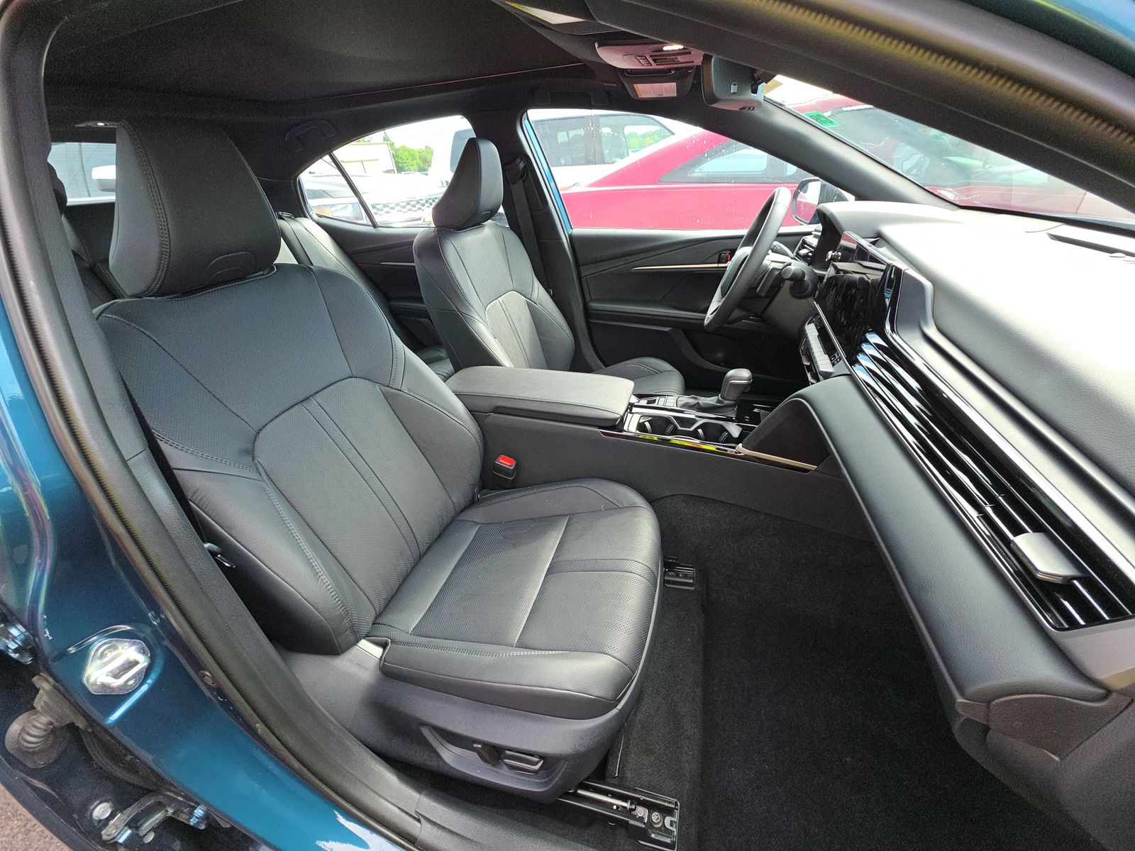 TOYOTA CAMRY - 9