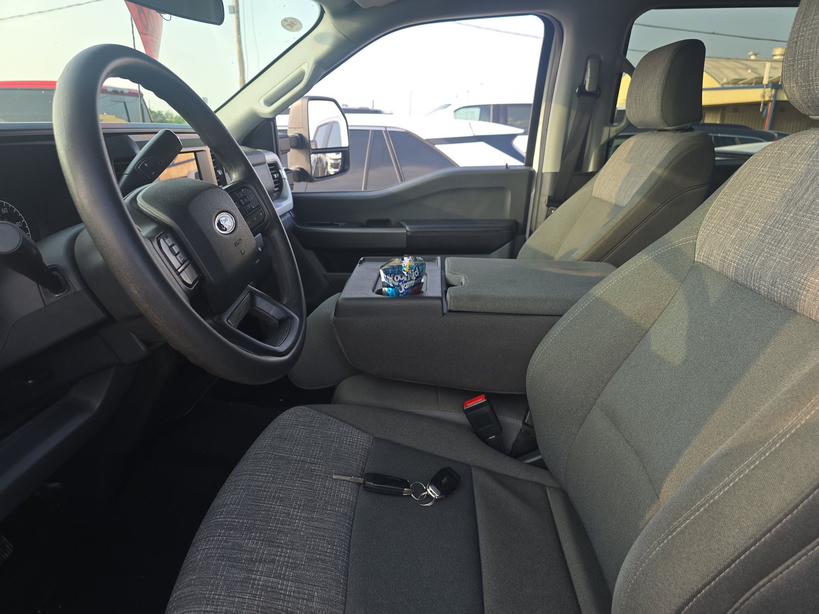 FORD F-250 - 8