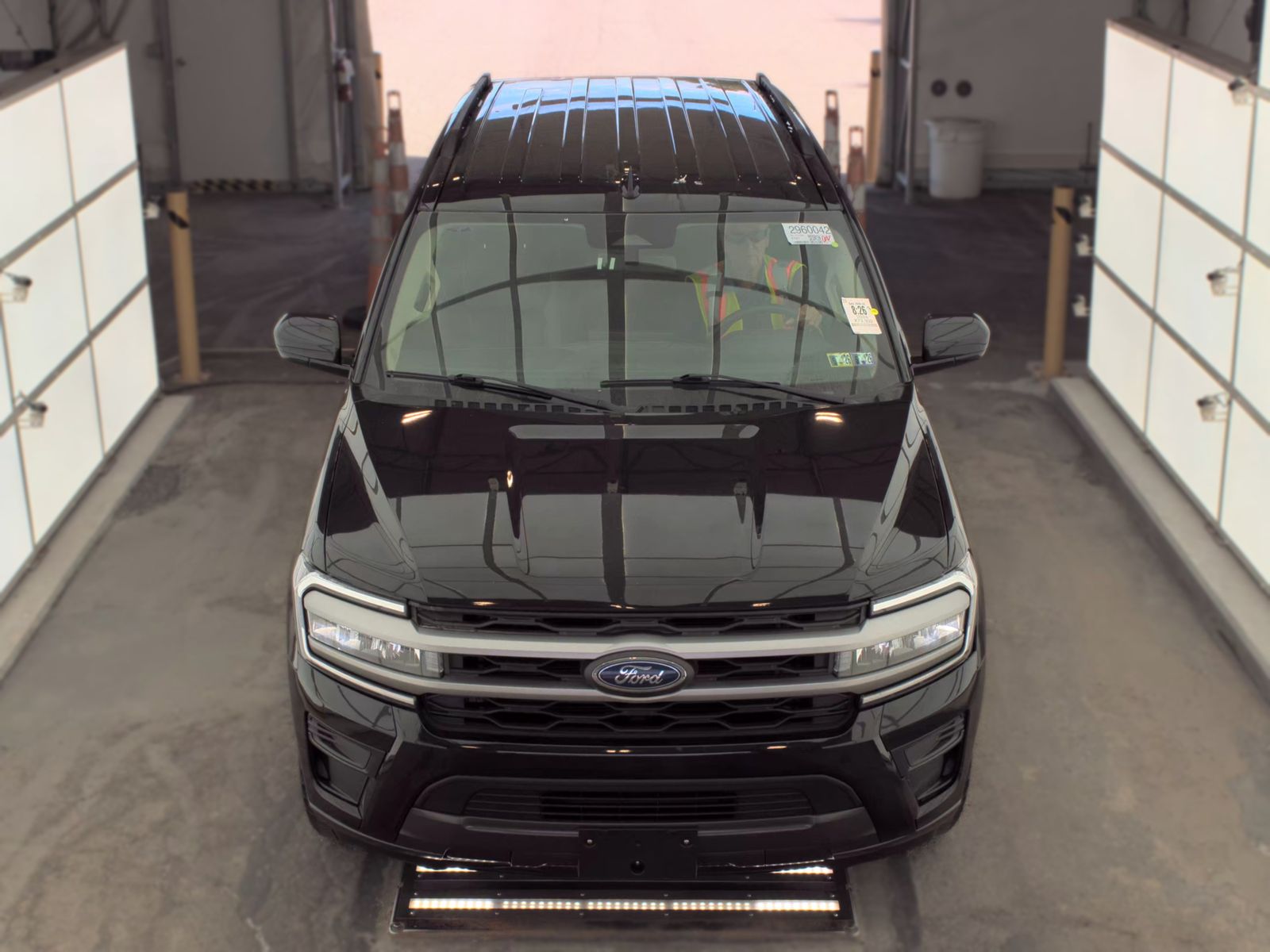 FORD EXPEDITION - 3