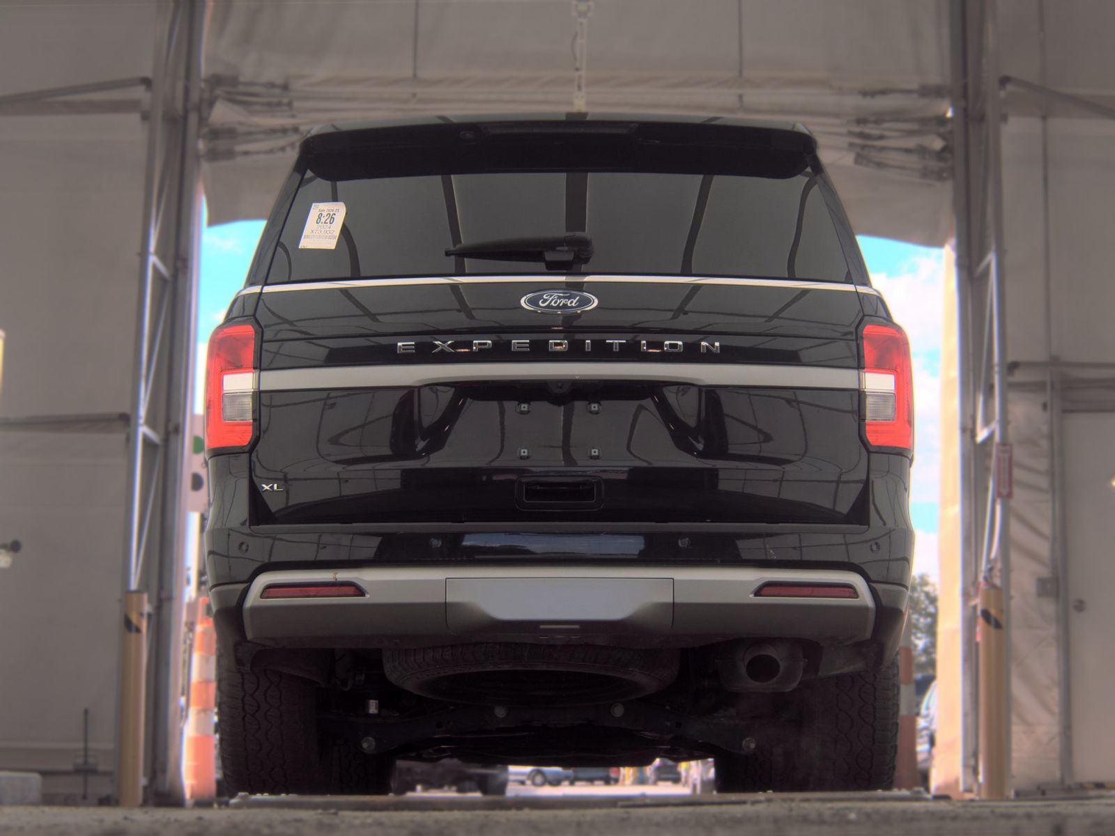 FORD EXPEDITION - 8