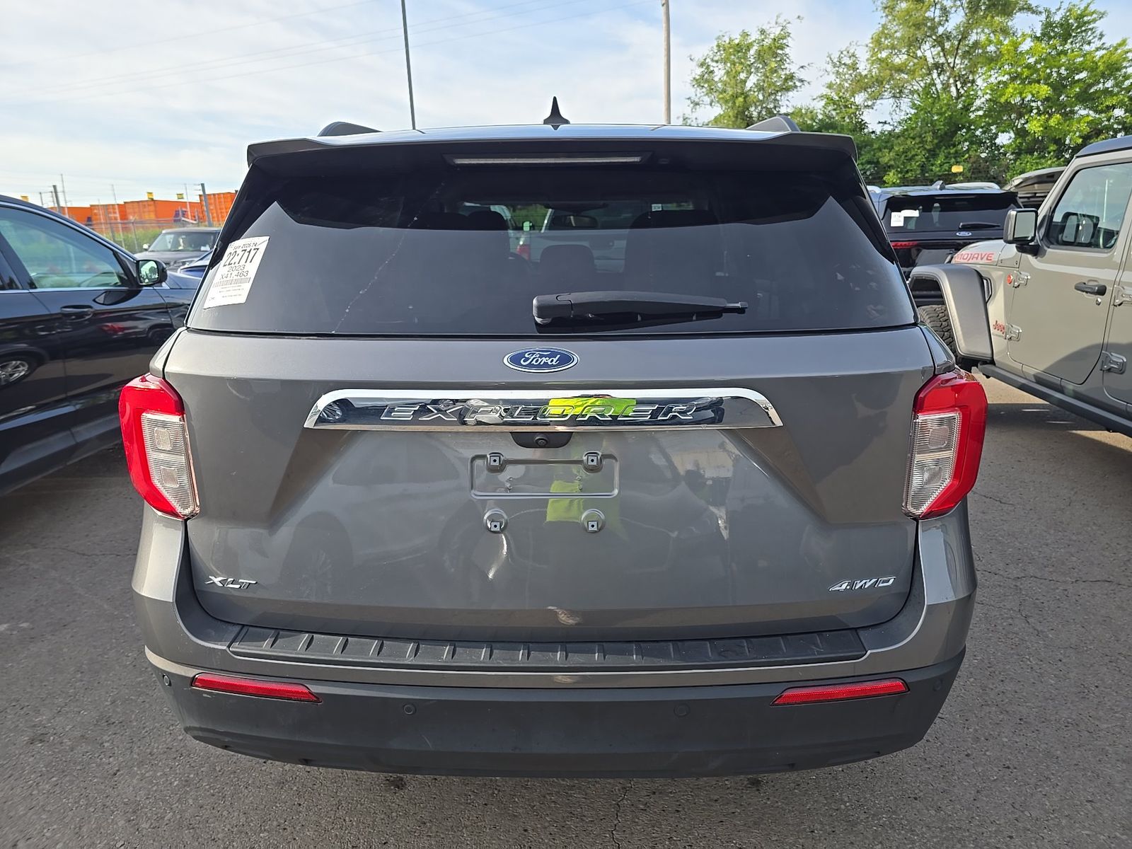 FORD EXPLORER - 6