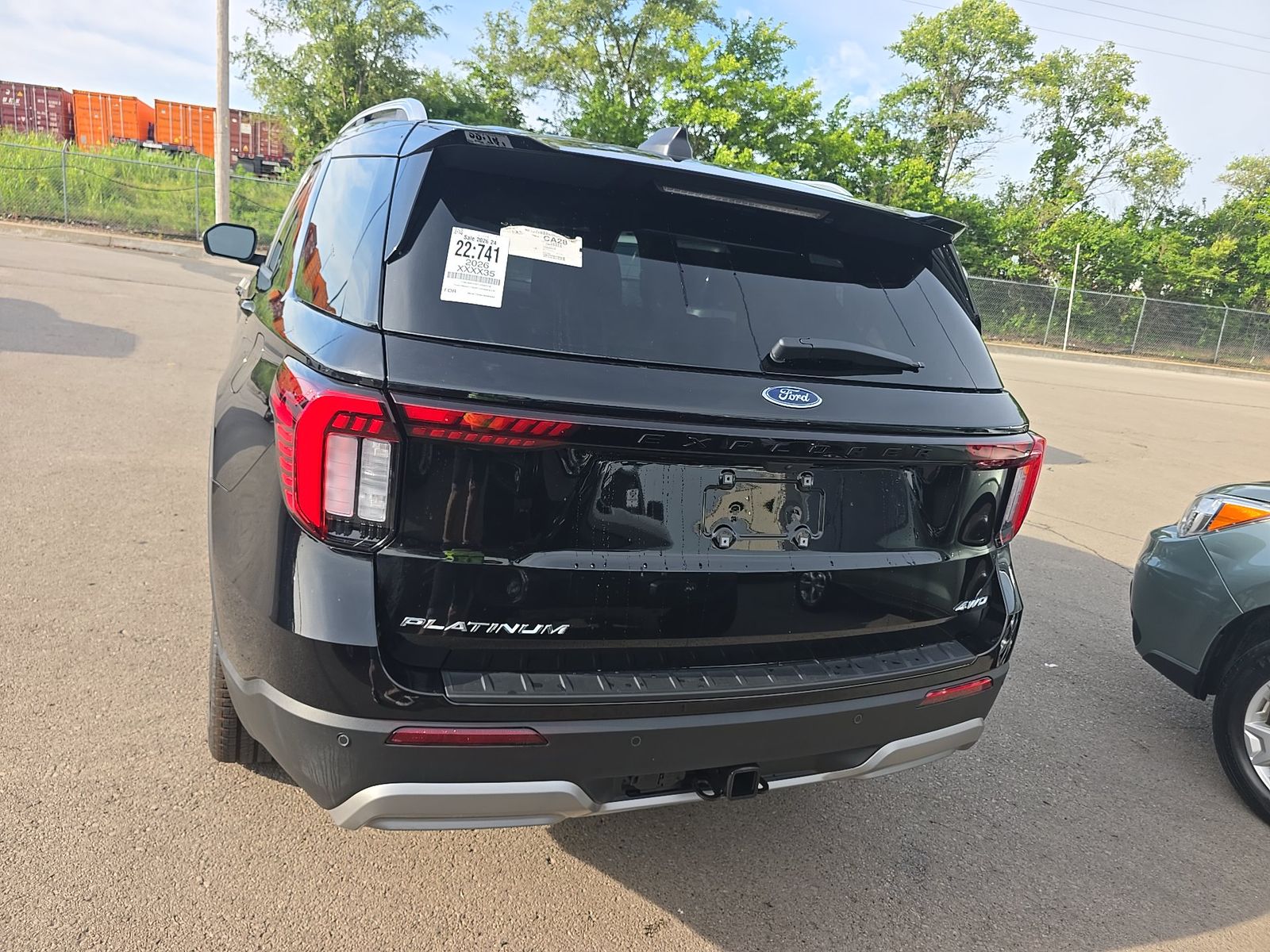 FORD EXPLORER - 6