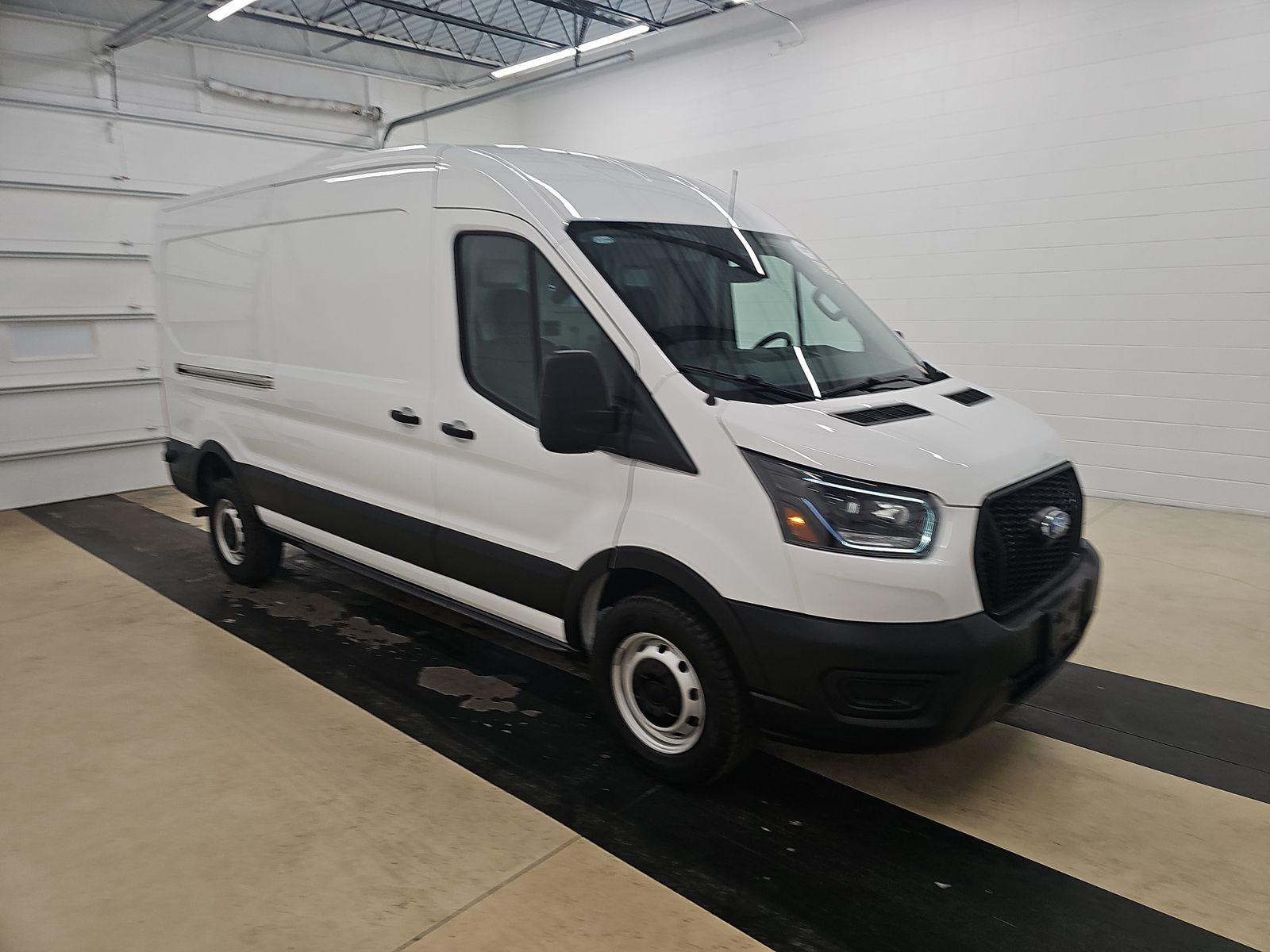FORD TRANSIT 250 - 4