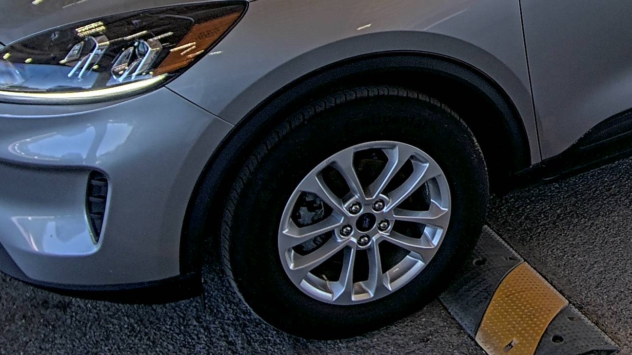 FORD ESCAPE - 8