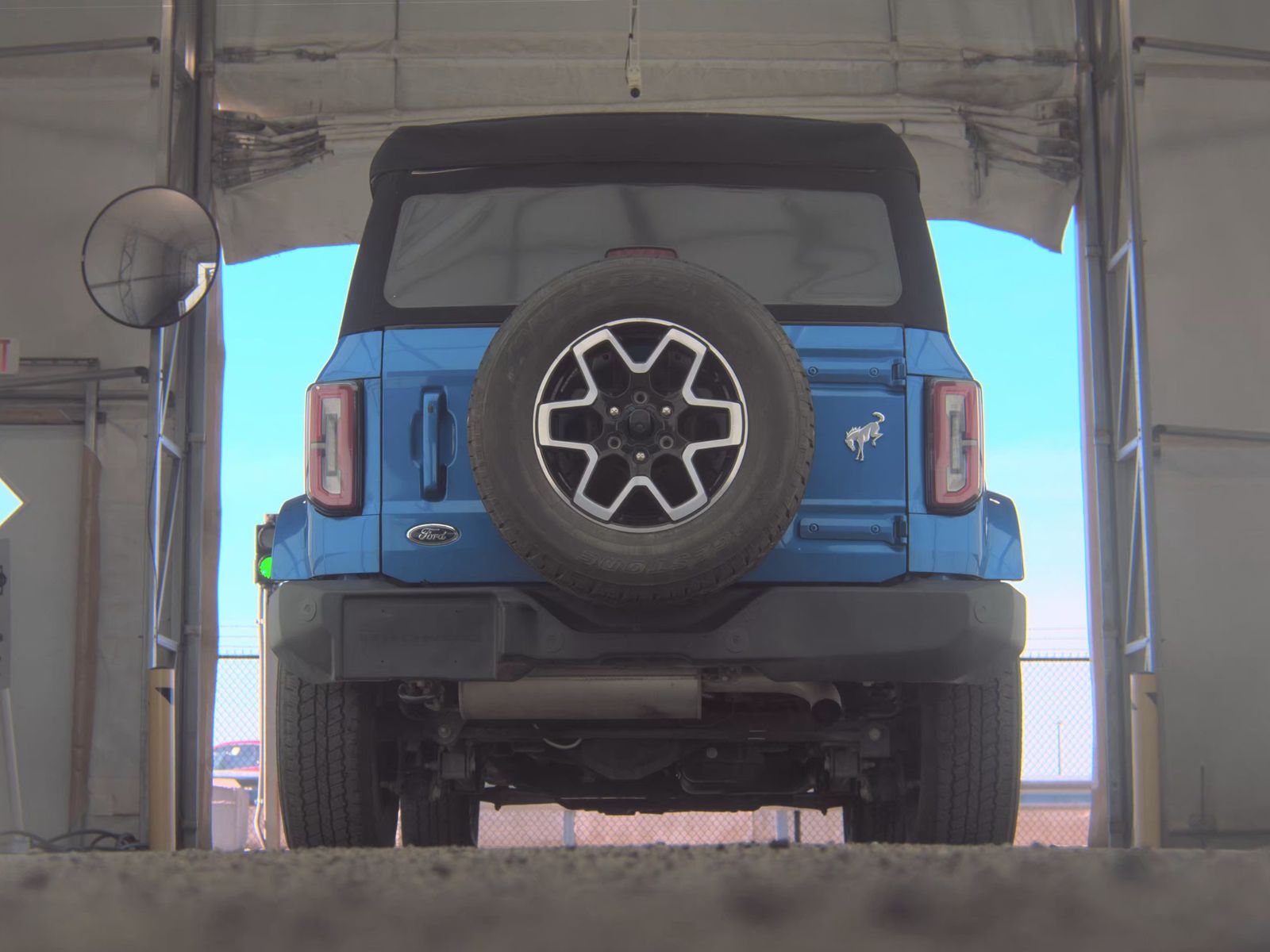 FORD BRONCO - 8