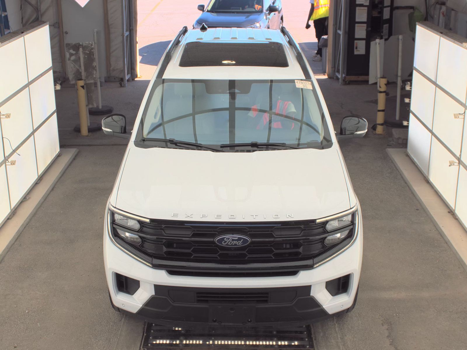 FORD EXPEDITION MAX - 3