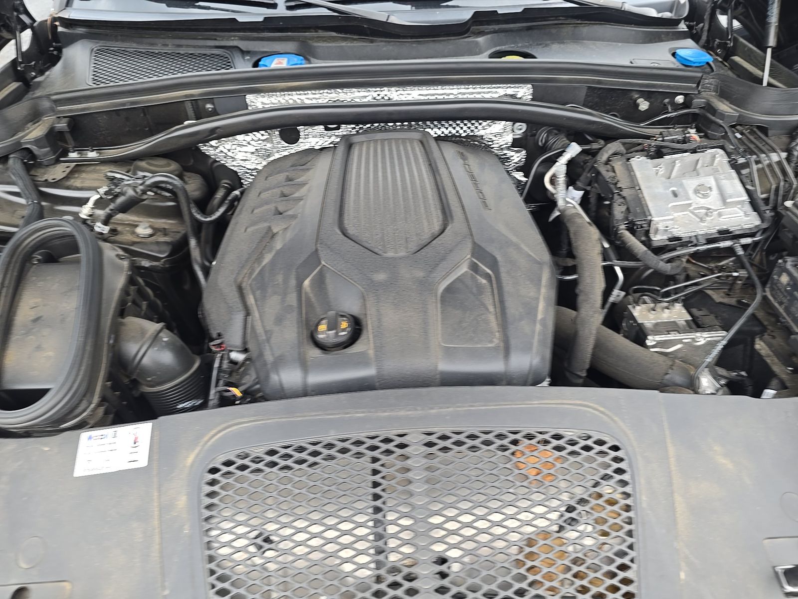 2024 Porsche Macan Base AWD