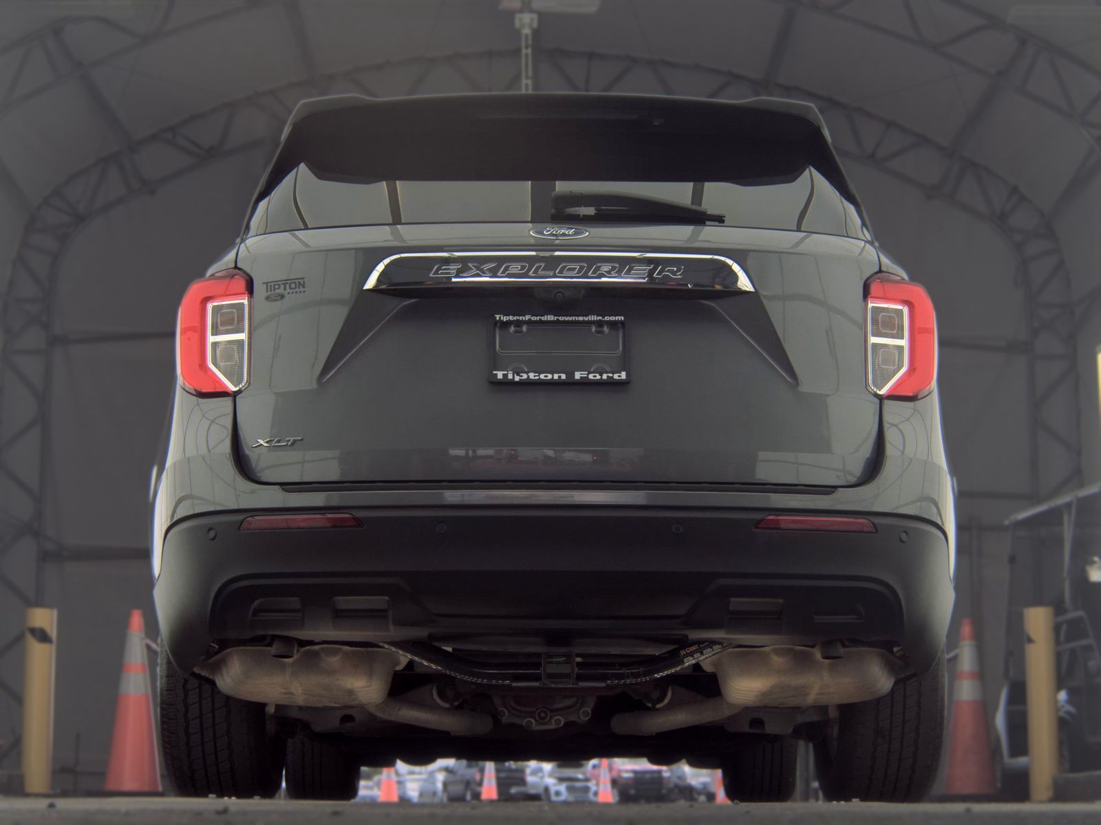 FORD EXPLORER - 8