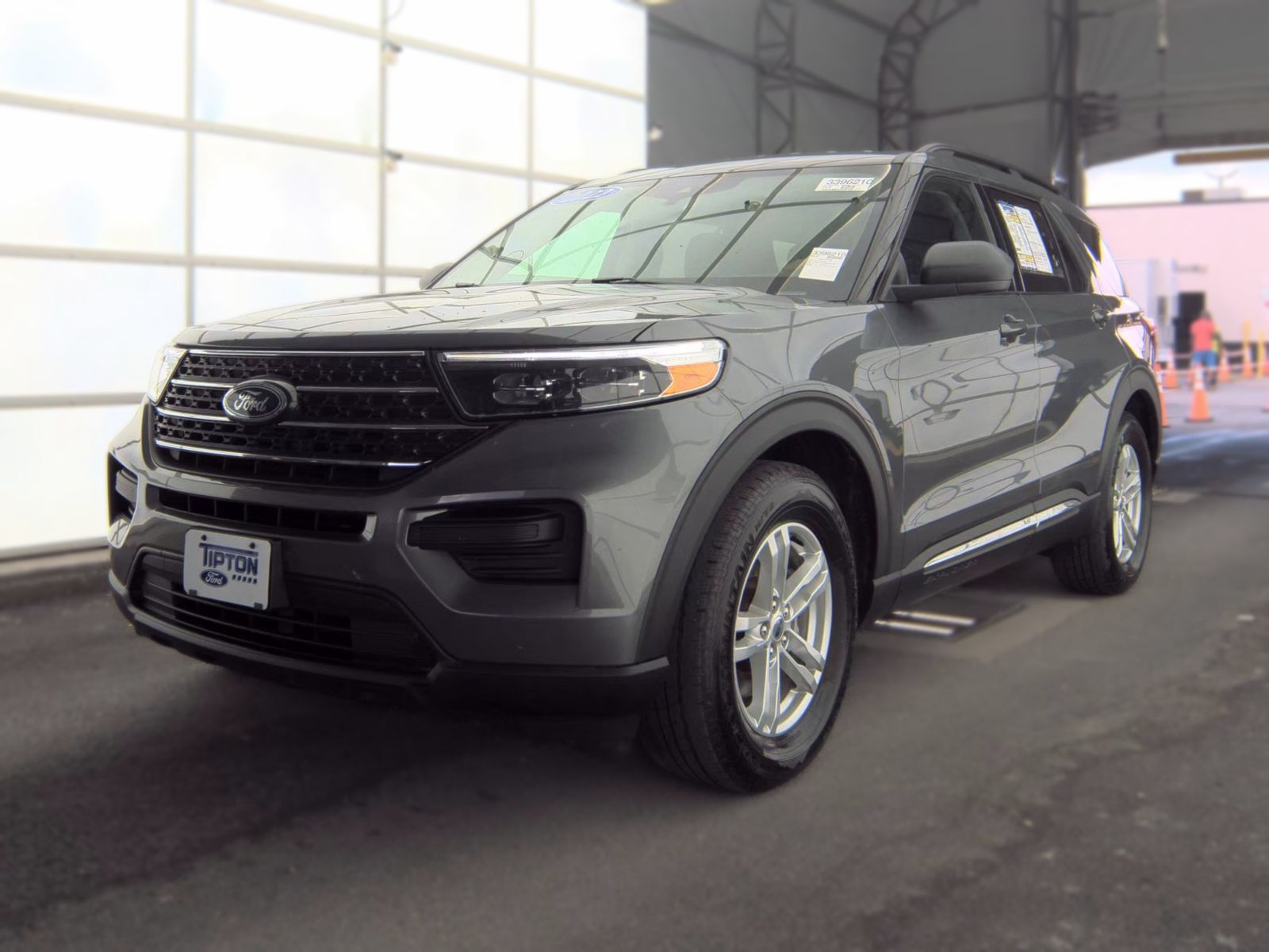 FORD EXPLORER - 1