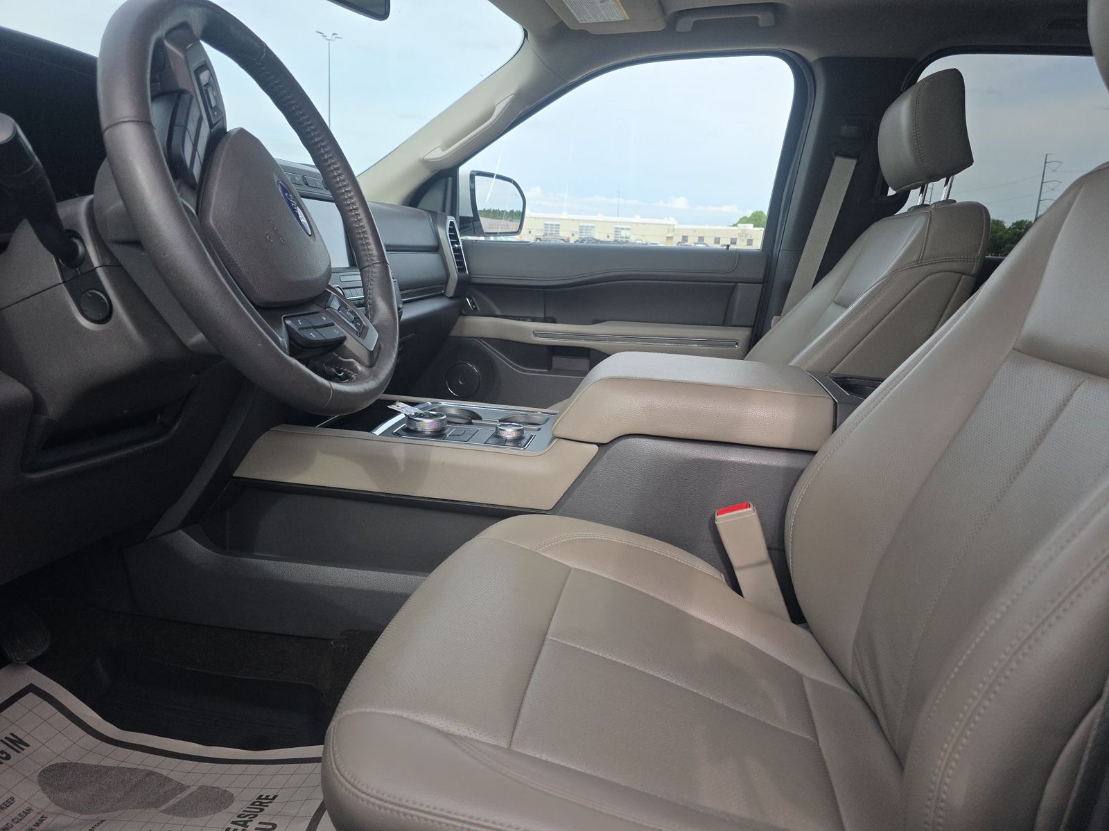 FORD EXPEDITION - 8