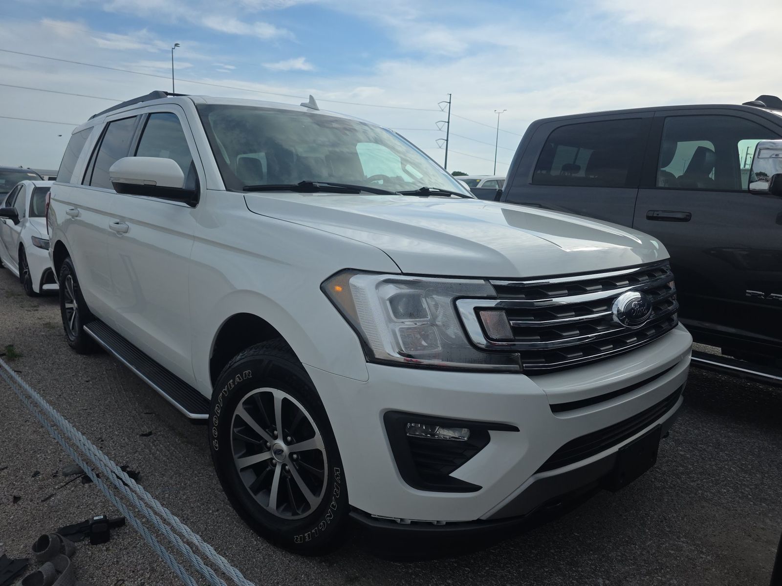 FORD EXPEDITION - 4