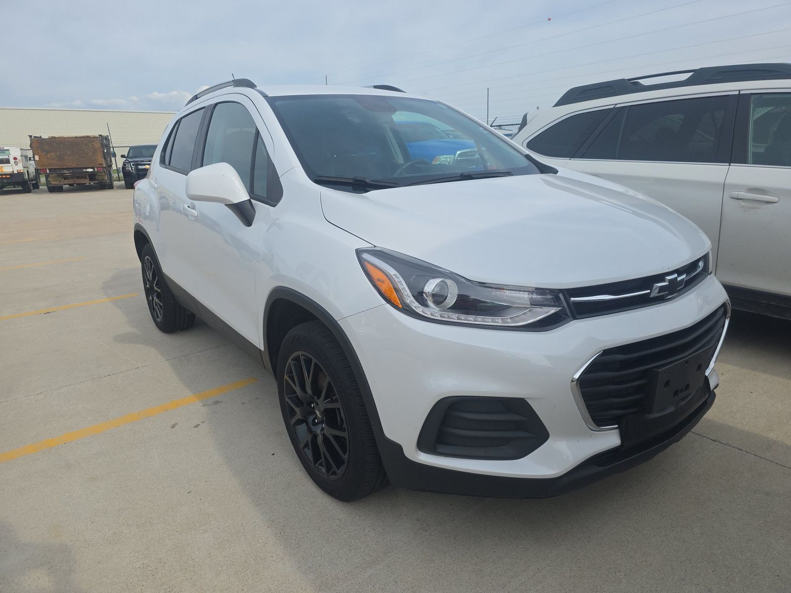 CHEVROLET TRAX - 4